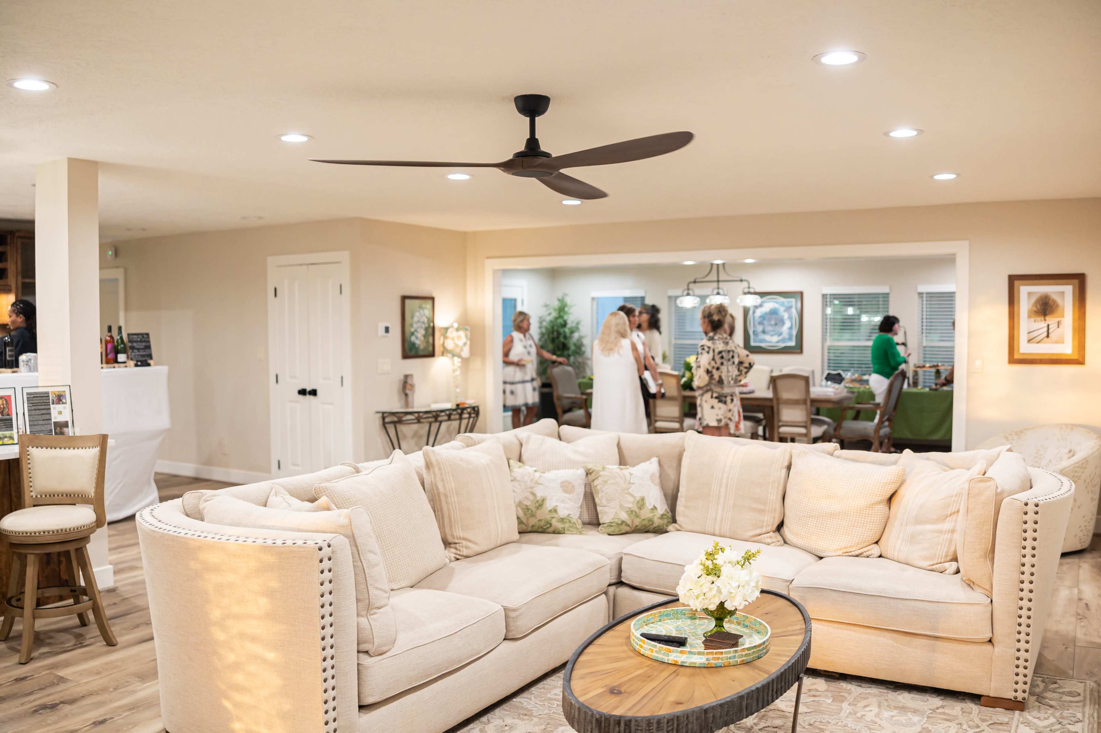 Spacious Urban Retreat with large beautiful trees and plenty of outdoor spaces Image in , Tomball, TX