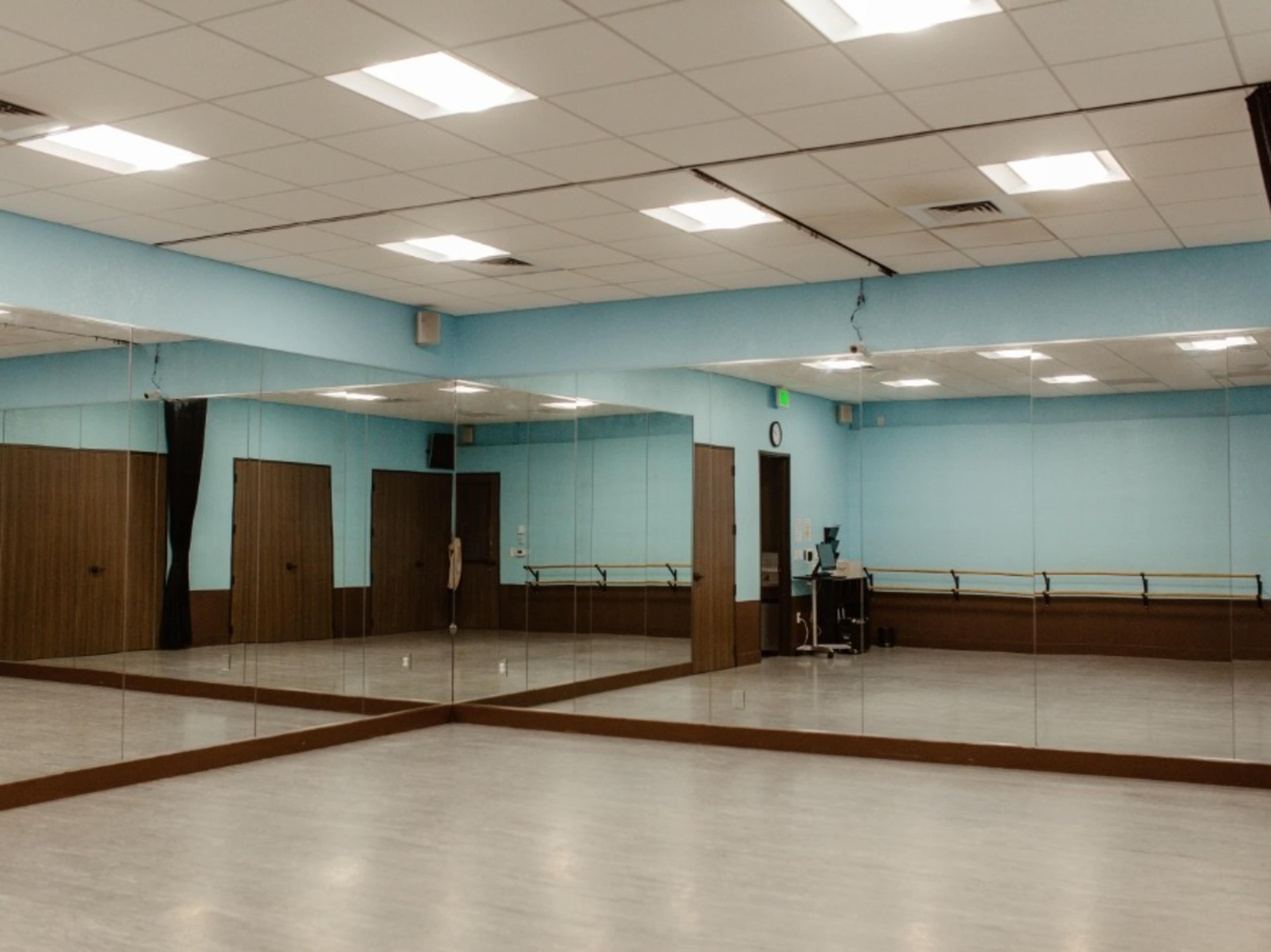 Dressing Room/ Holding room Add on (for Studio 7)