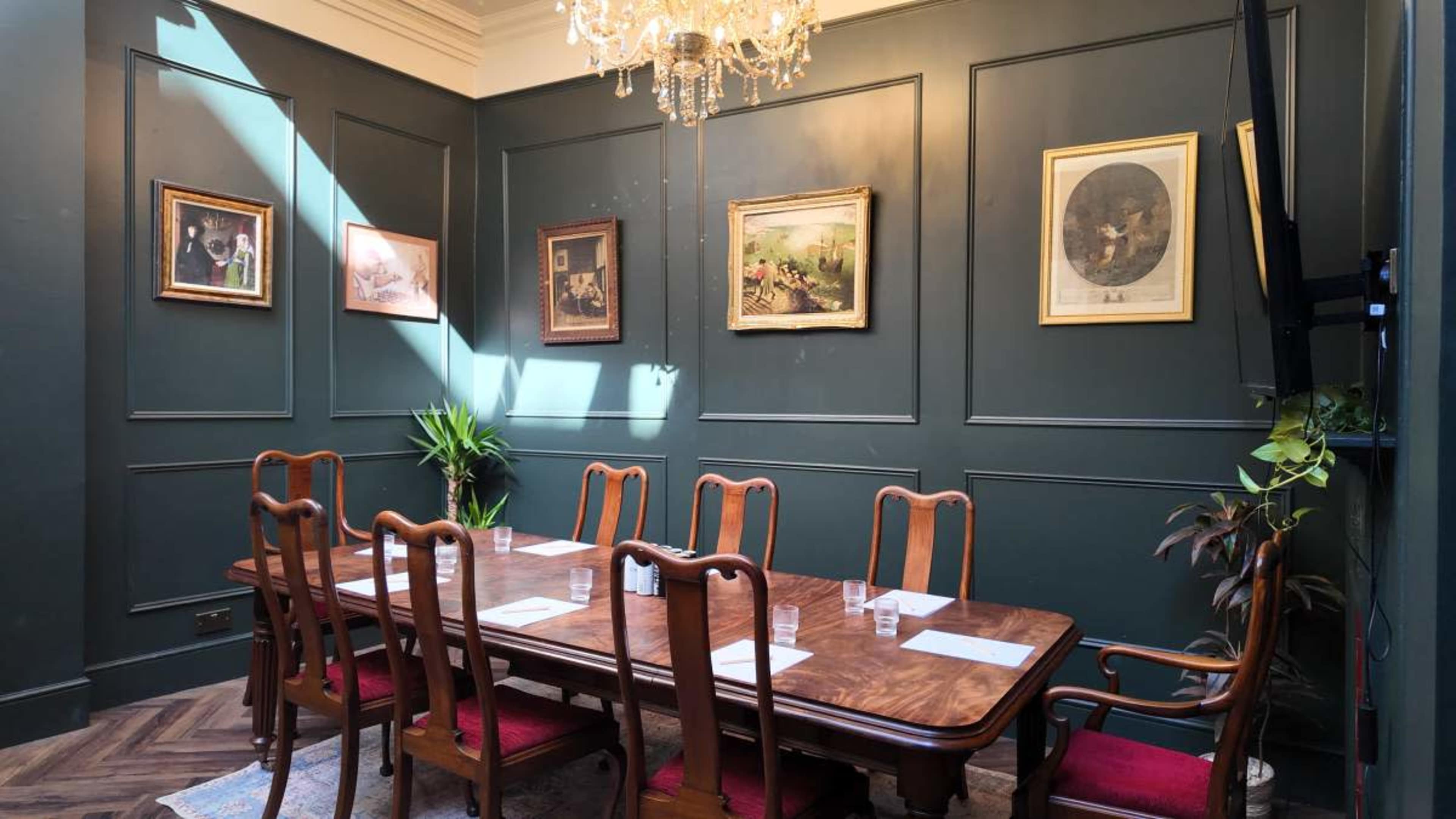 Bedford Row House, The Boardroom Image in Holborn, London, ENG
