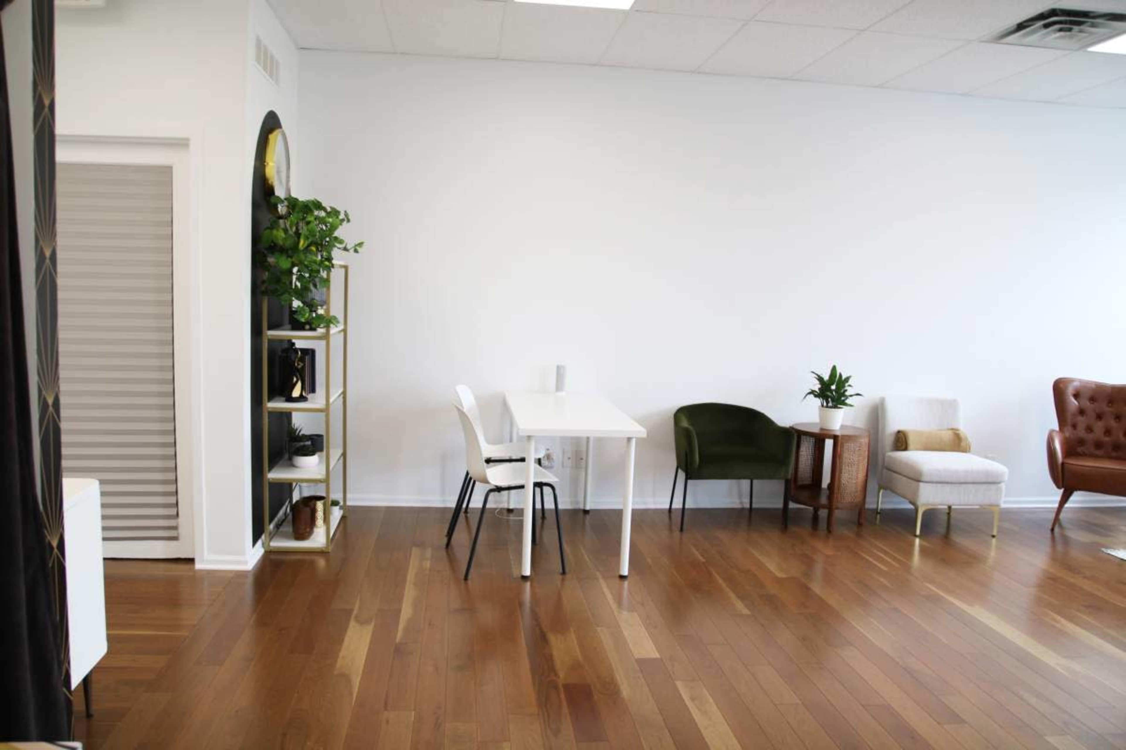 Dreamy Downtown Rochester Natural Light Studio Image in Rochester, Rochester, MI