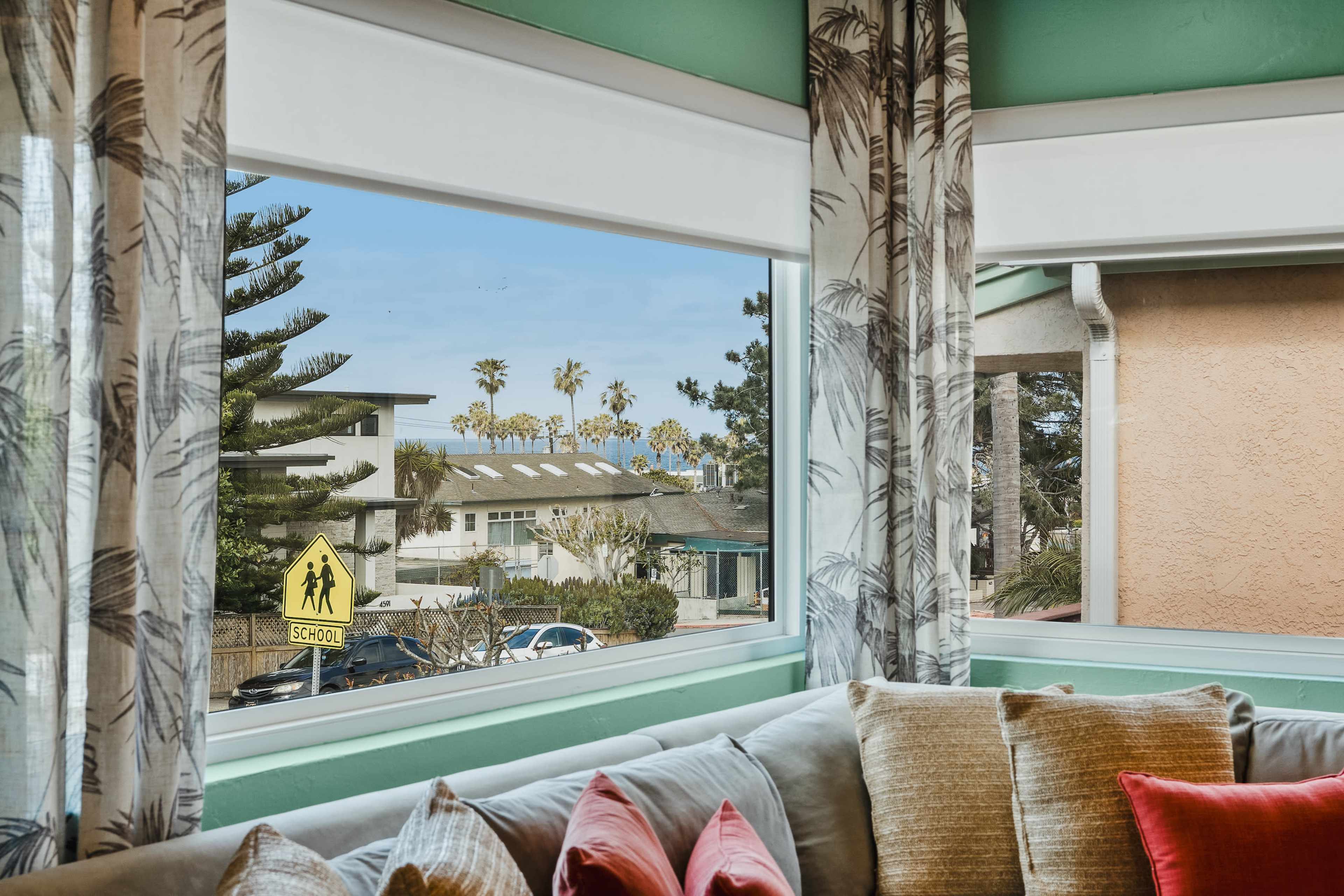 Sunset Breeze Bungalow, Walk to Sunset Cliffs Image in Point Loma Heights, San Diego, CA