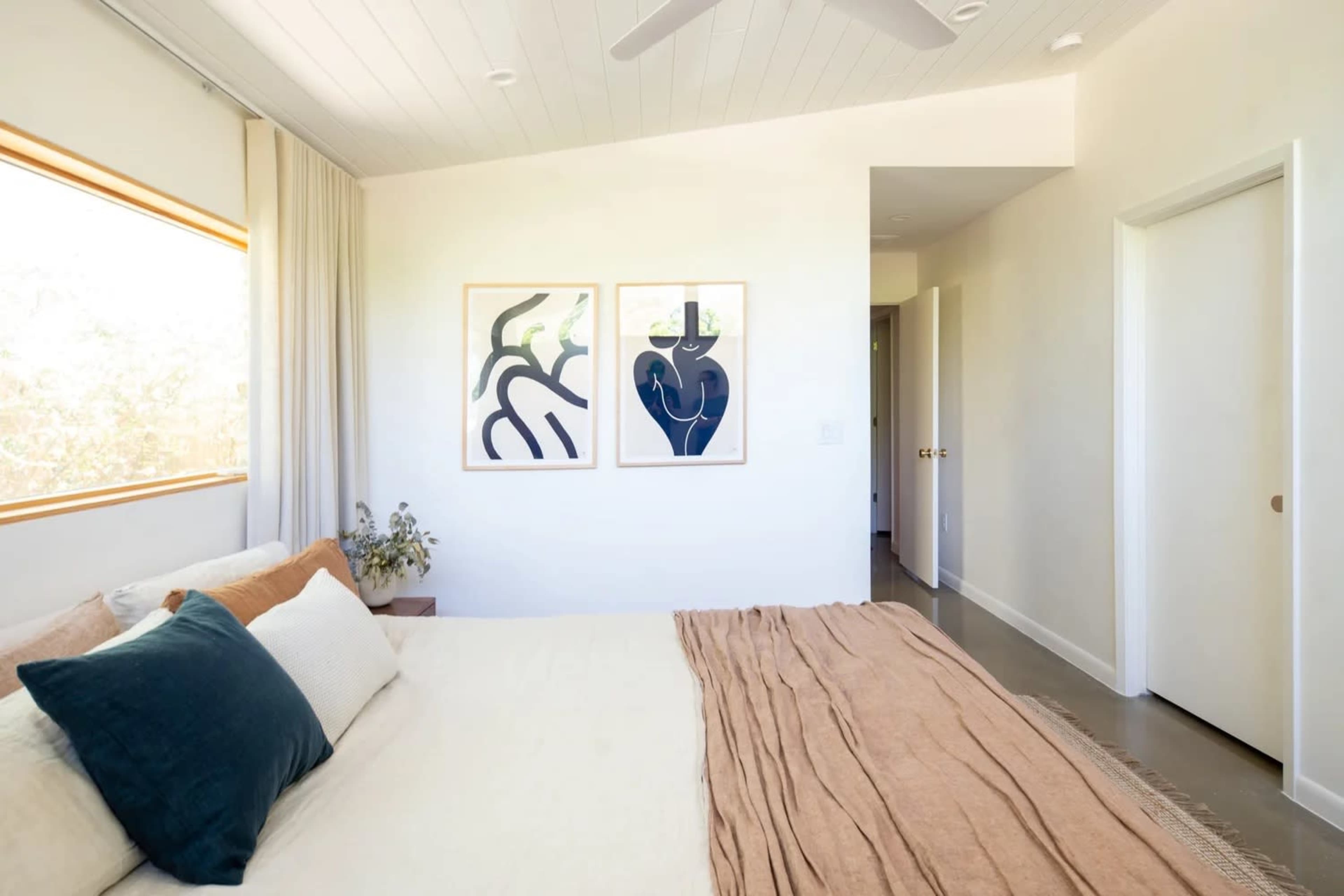 Austin Historic Mid Century Image in Upper Boggy Creek, Austin, TX