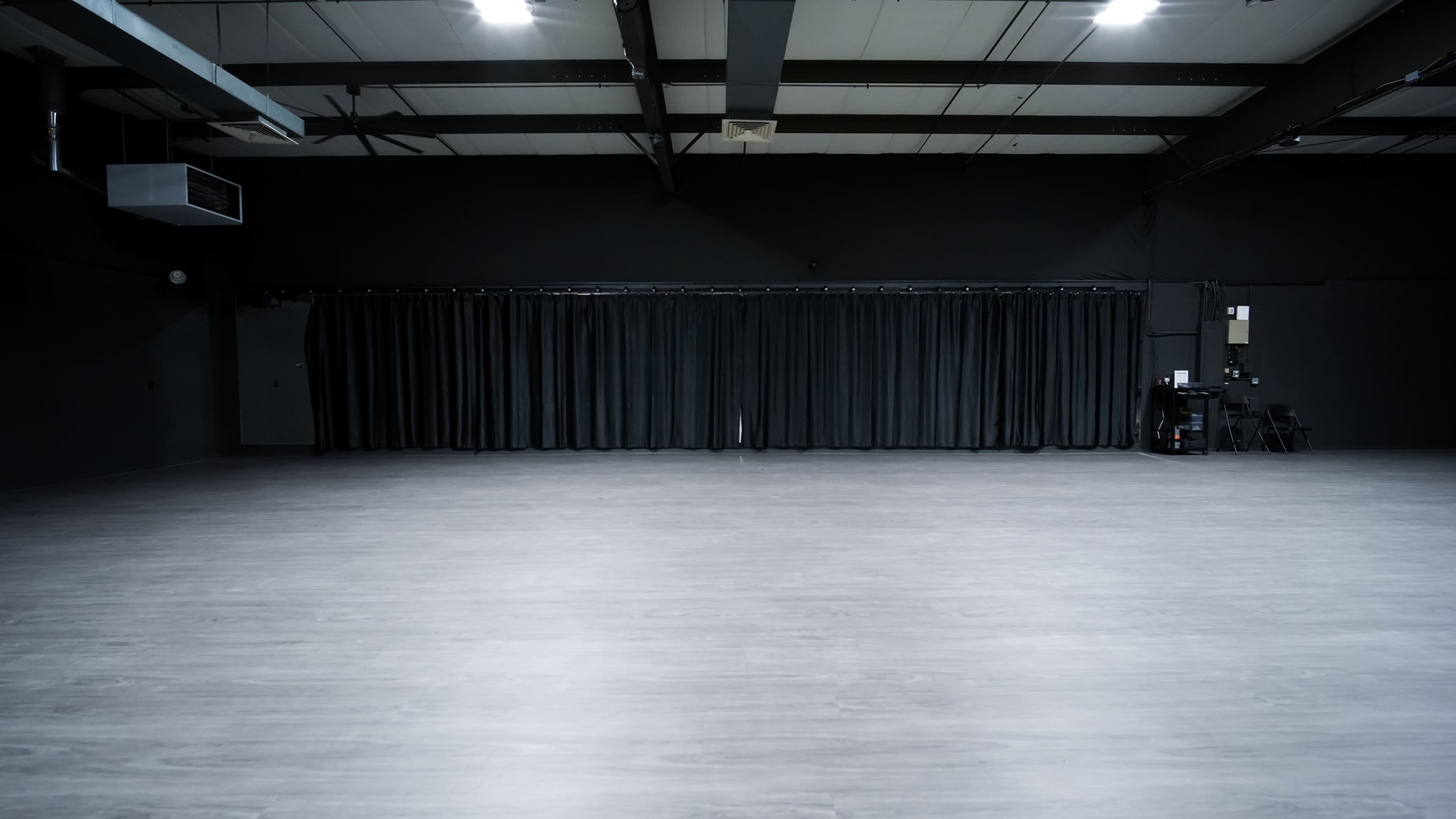 Large Dance Studio with Mirrors - DANCE/FITNESS REHEARSALS & CLASSES Image in Pawtucket, Pawtucket, RI