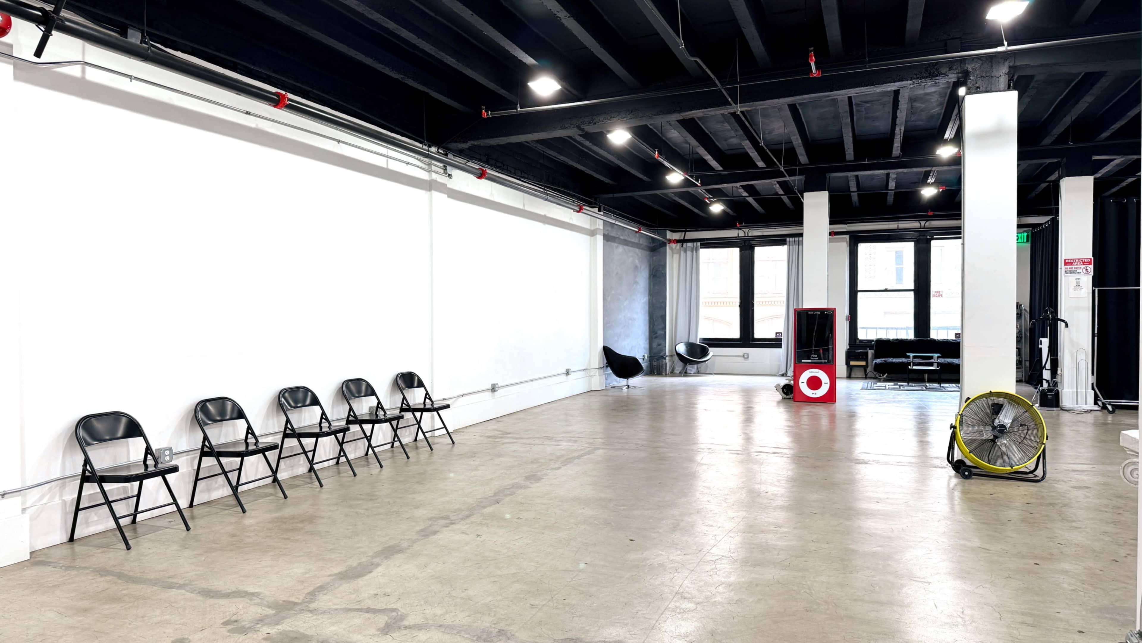 Large DTLA Creative Studio Space | Photo, Video, Events | 15ft Ceiling | Image in Central LA, Los Angeles, CA
