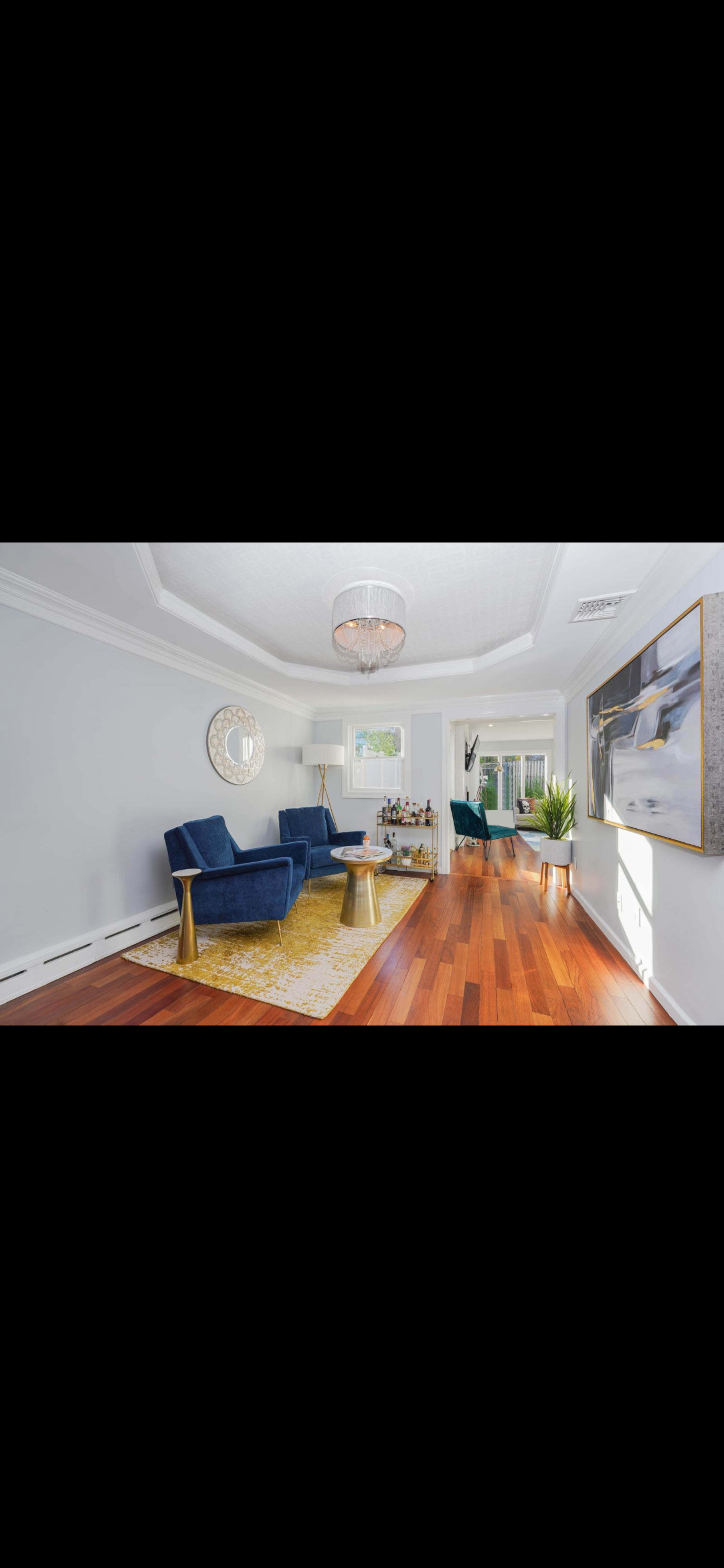 Modern Luxury Home in exclusive Todt Hill-perfect for meetings, film, shoots & podcasts Image in Manor Heights, Staten Island, NY