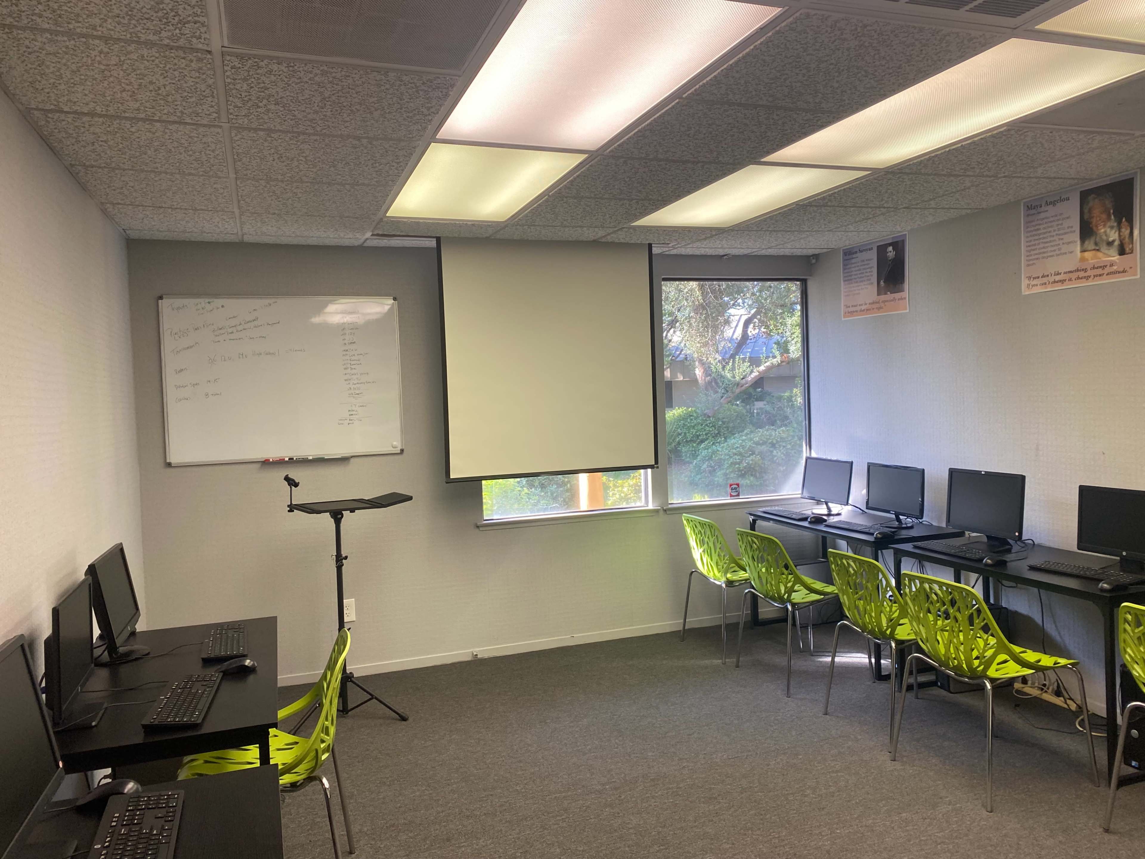 Classroom/Meeting Setting in Commercial Area Image in Fresno, Fresno, CA