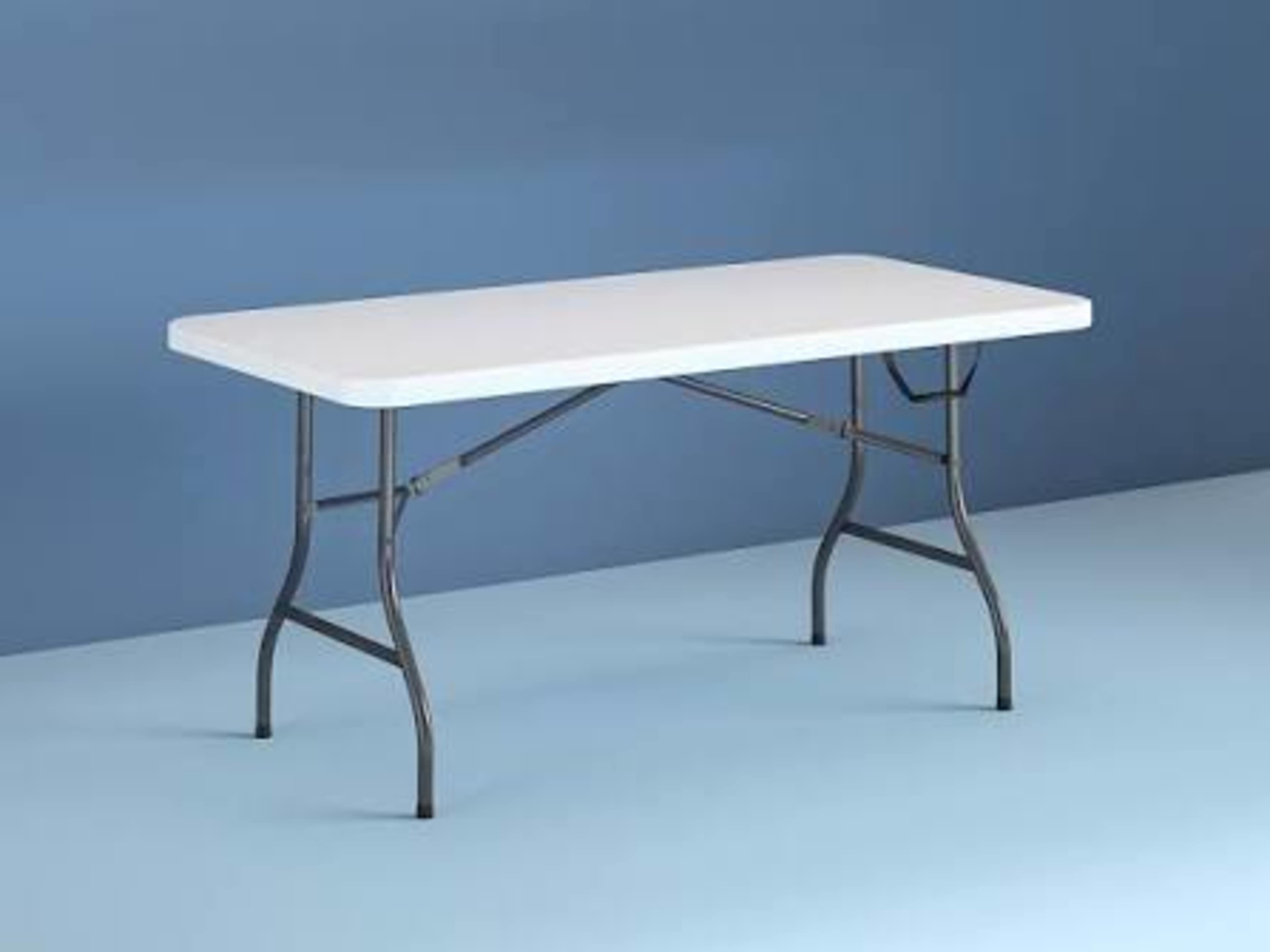 6 ft Folding Table