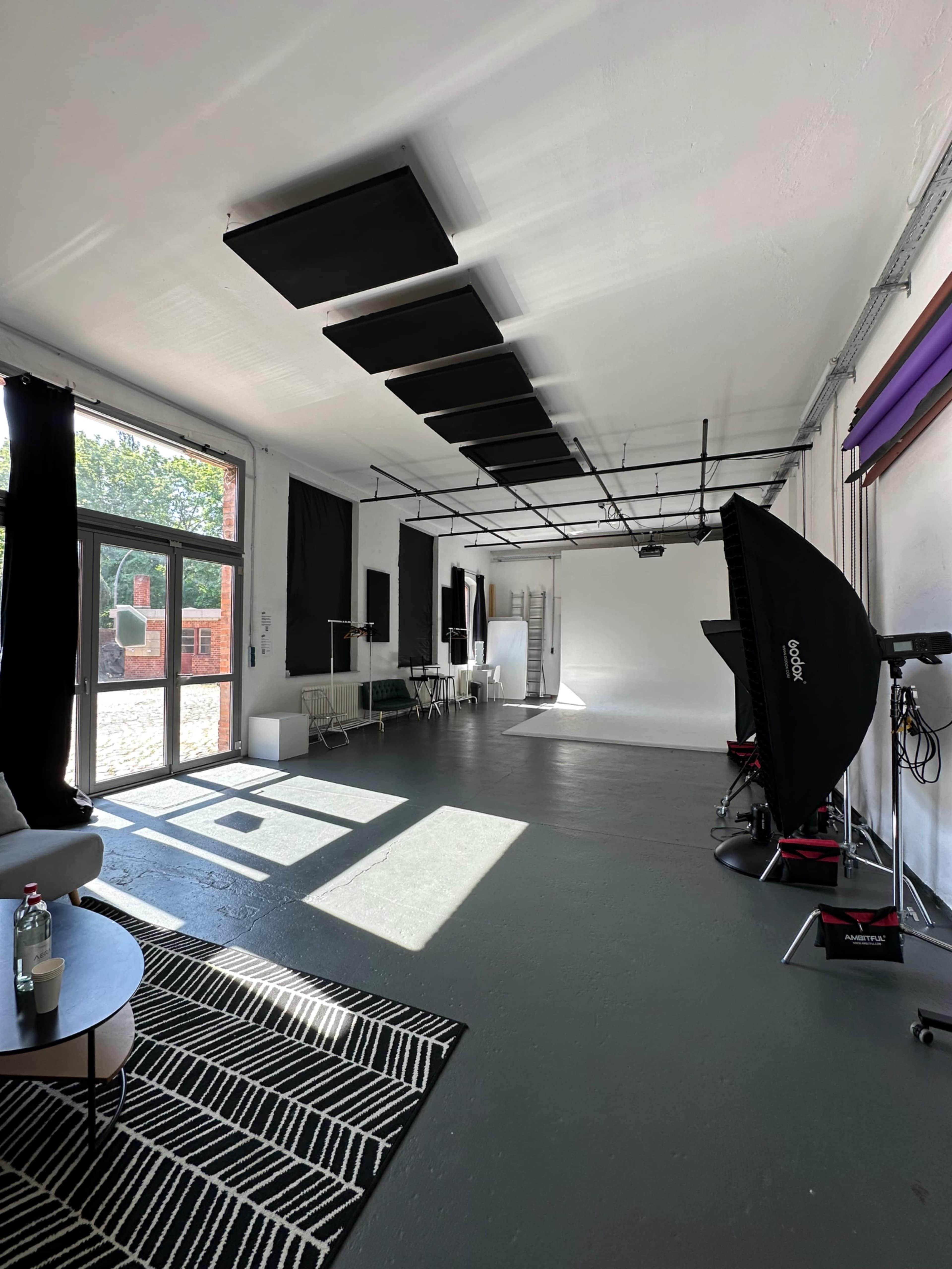 Reel2Reel Studio: All-Inclusive Pro Studio for Photo, Video & Podcasts! Image in Reinickendorf, Berlin, 