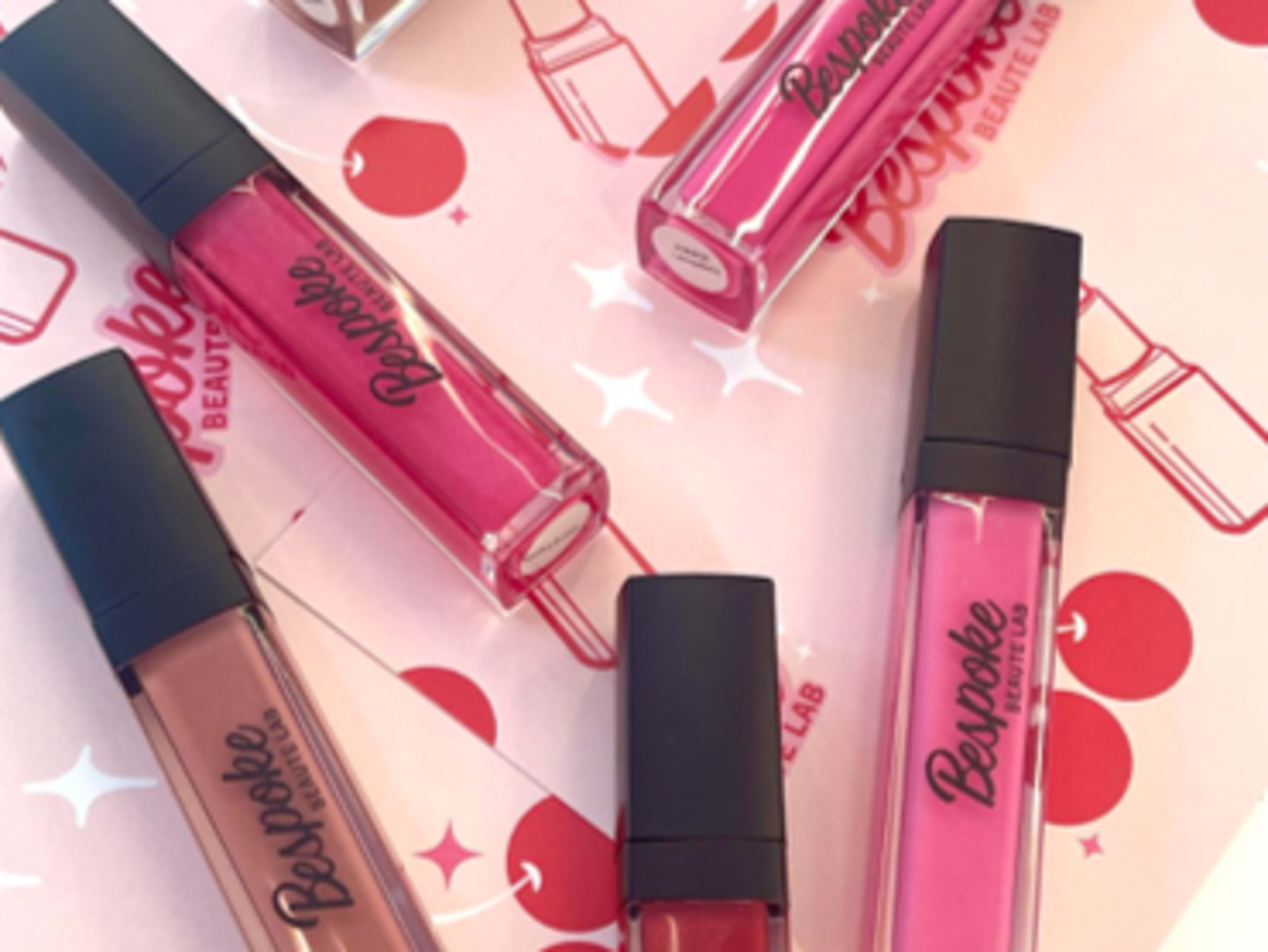 💄✨ Glow & Gloss: Custom Lip Gloss Experience ✨💄