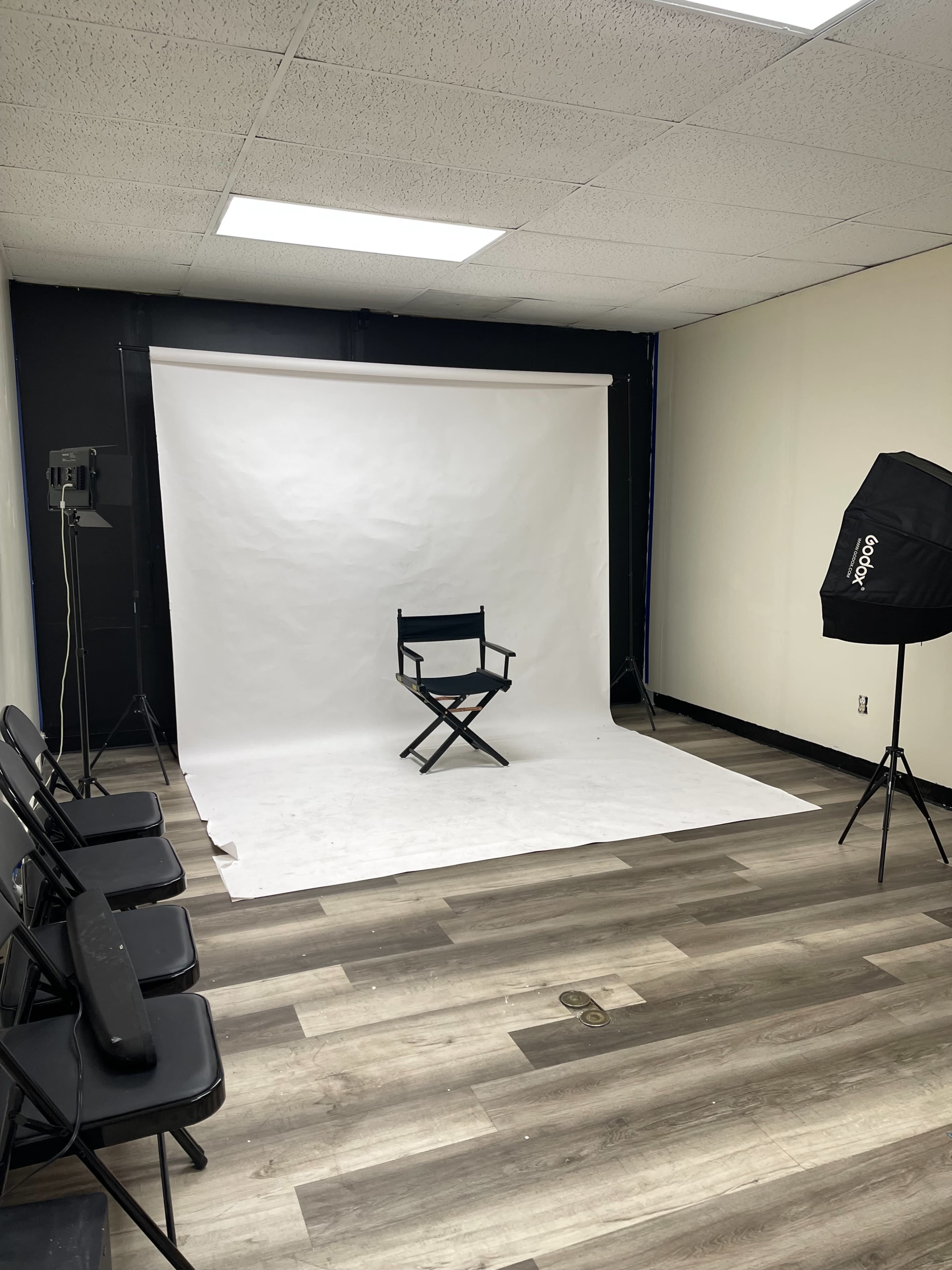 Creative Studio for Photoshoots and Intimate Gatherings Image in Macon, Macon, GA