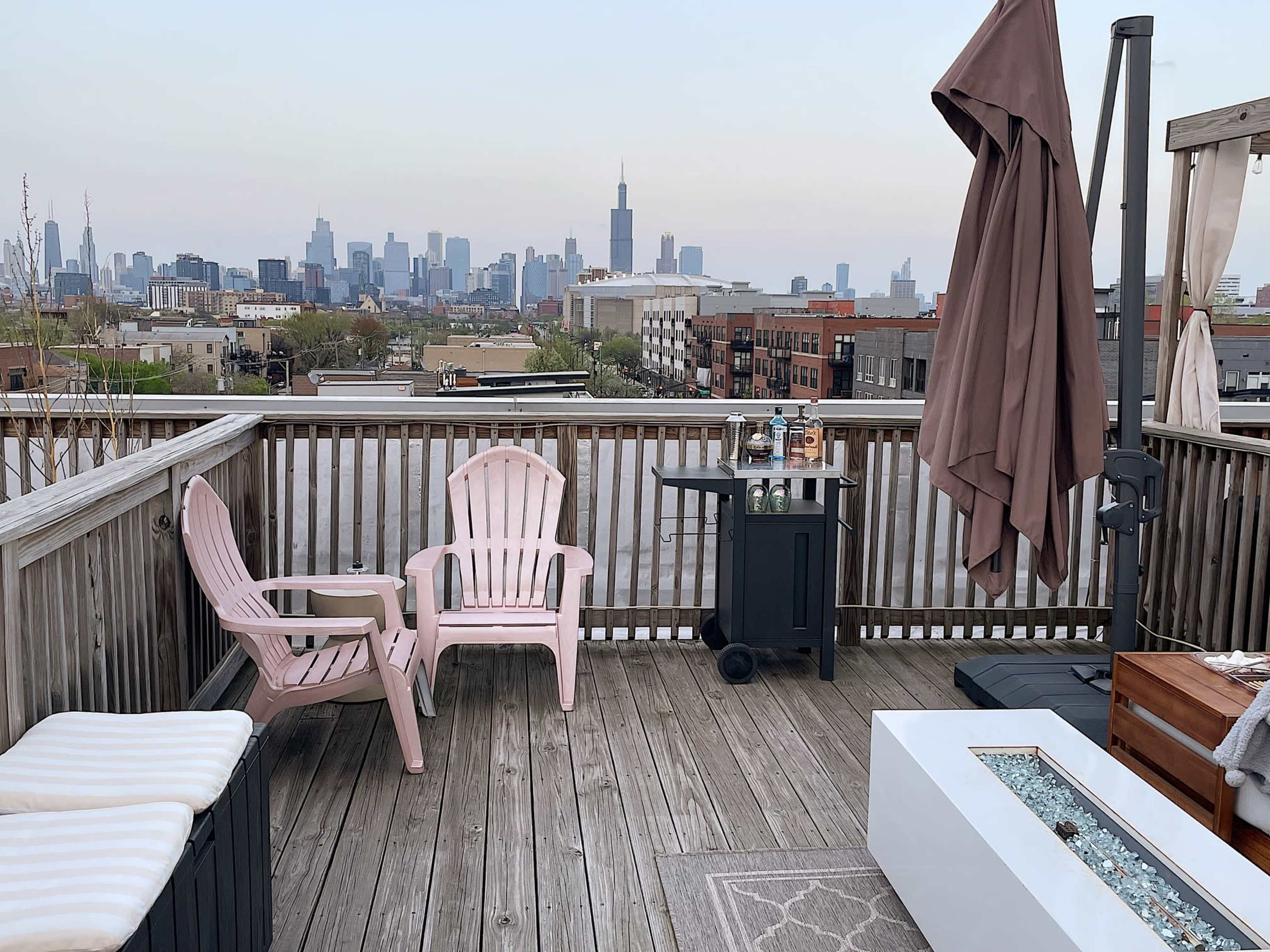 Near Westside Rooftop with Skyline Views Image in Near West Side, Chicago, IL