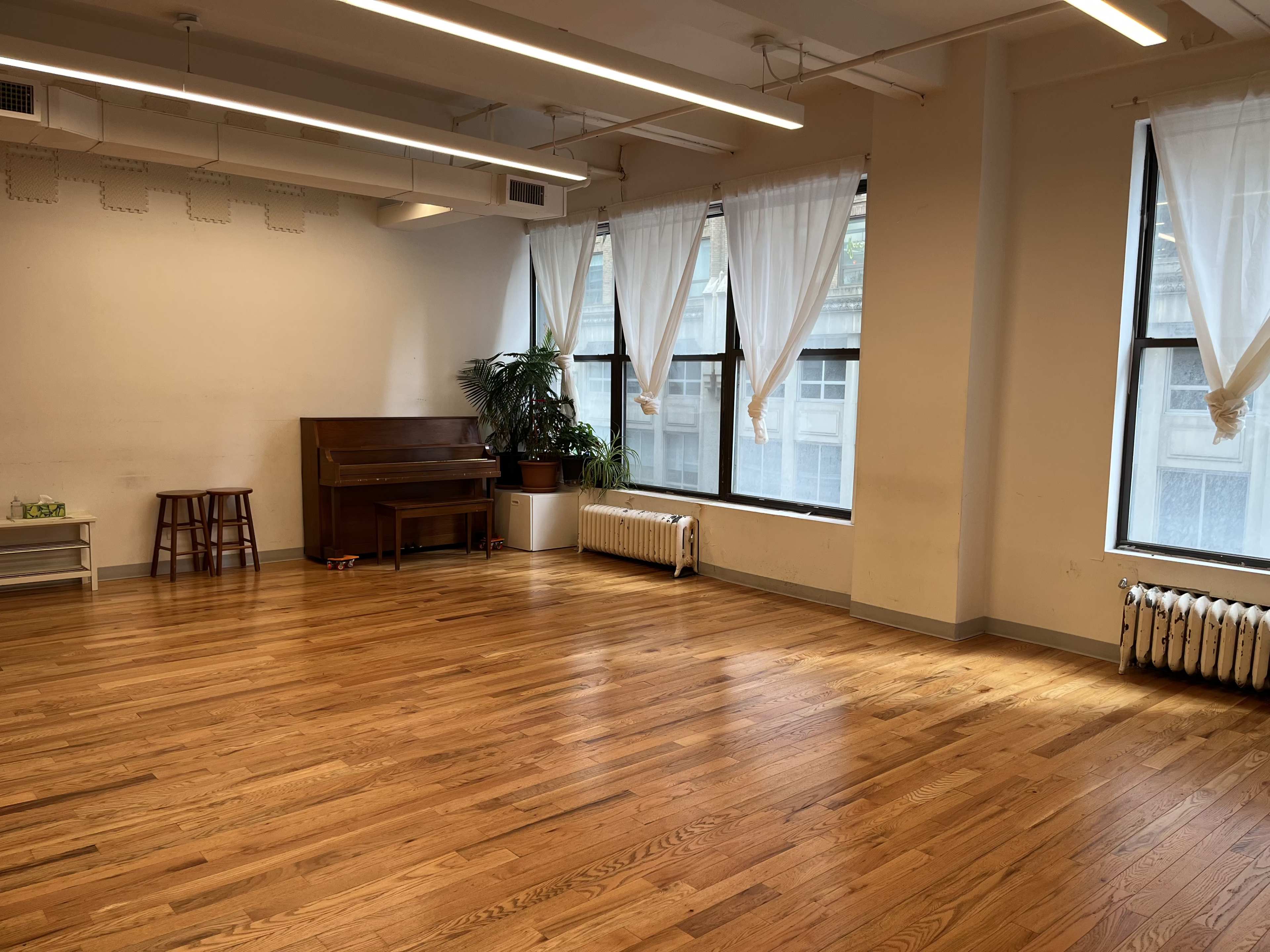 Midtown Flexible Studio Space Image in Midtown Manhattan, New York, NY