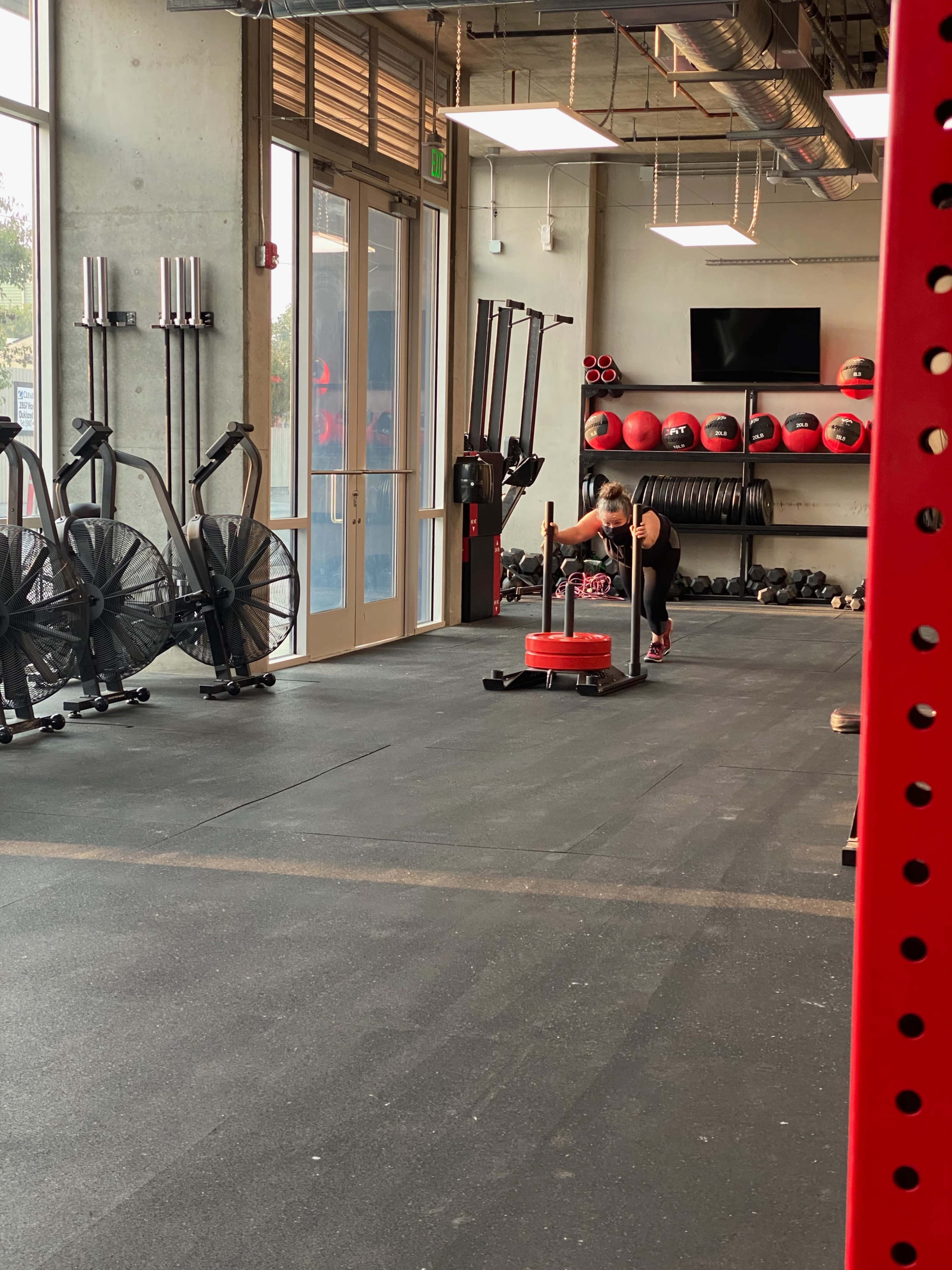 Spacious West Oakland Fitness Facility with Industrial Vibes | Perfect for Fitness Events, Shoots & Pop-ups Image in West Oakland, Emeryville, CA