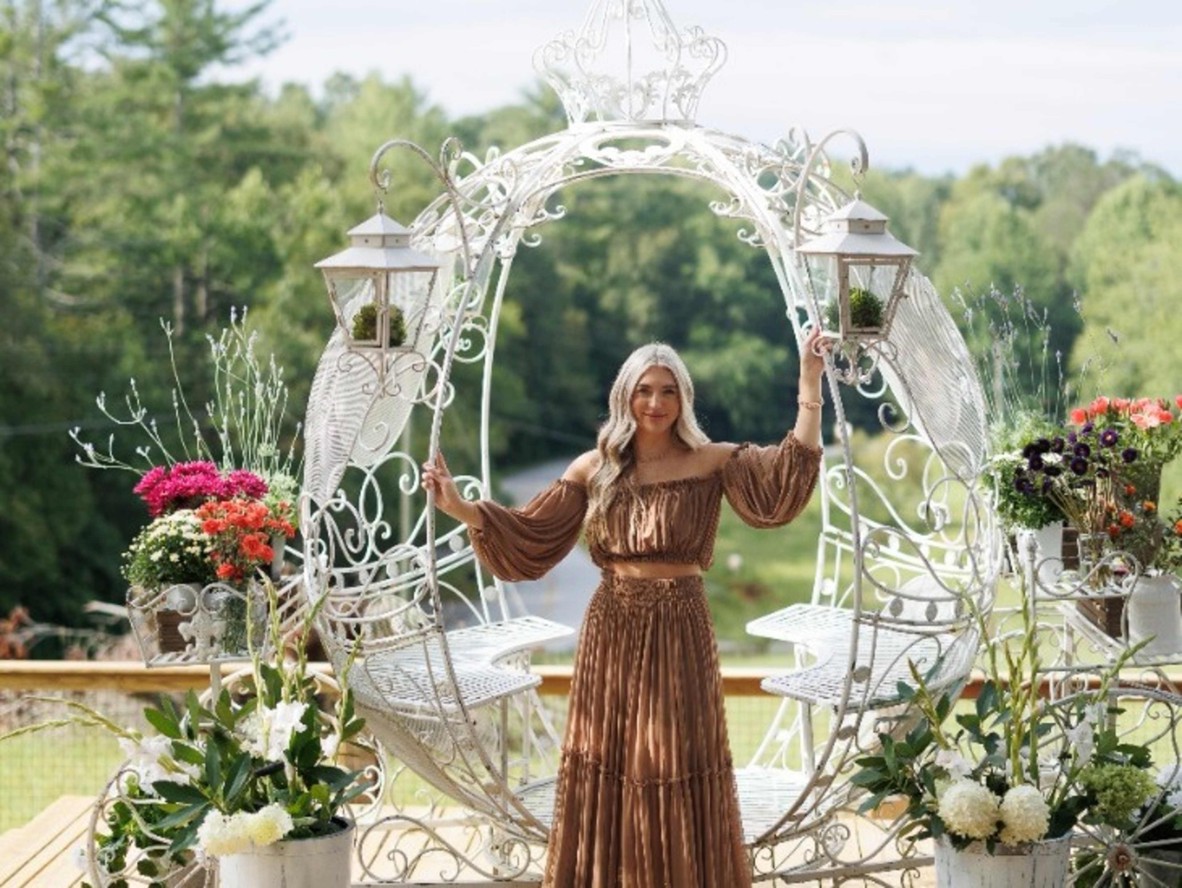 Life Size Cinderella Princess Carriage