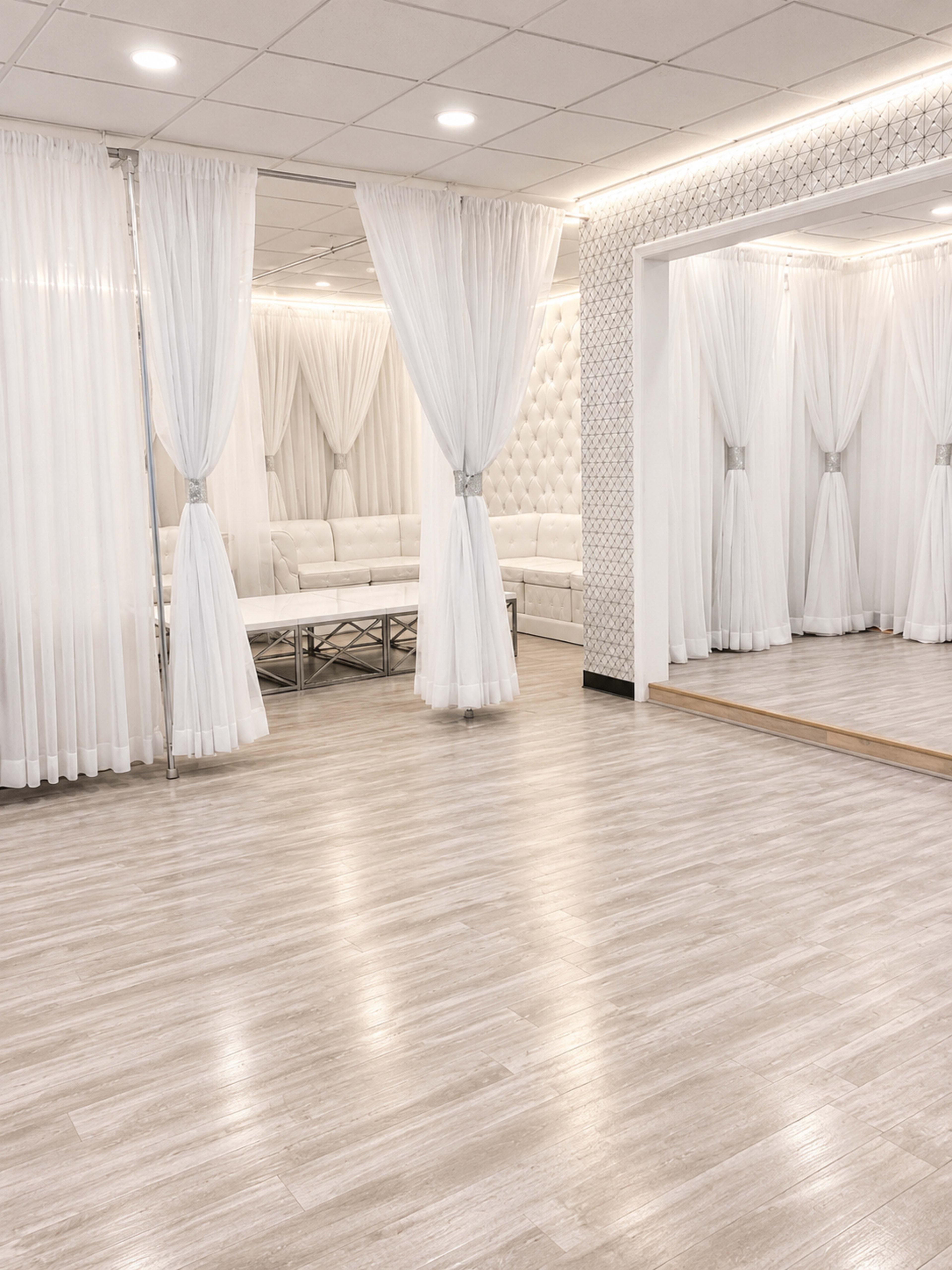 The Executive Social | An Elegant Private Lounge for Corporate Meetings, Networking & Business Events Image in , Capitol Heights, MD