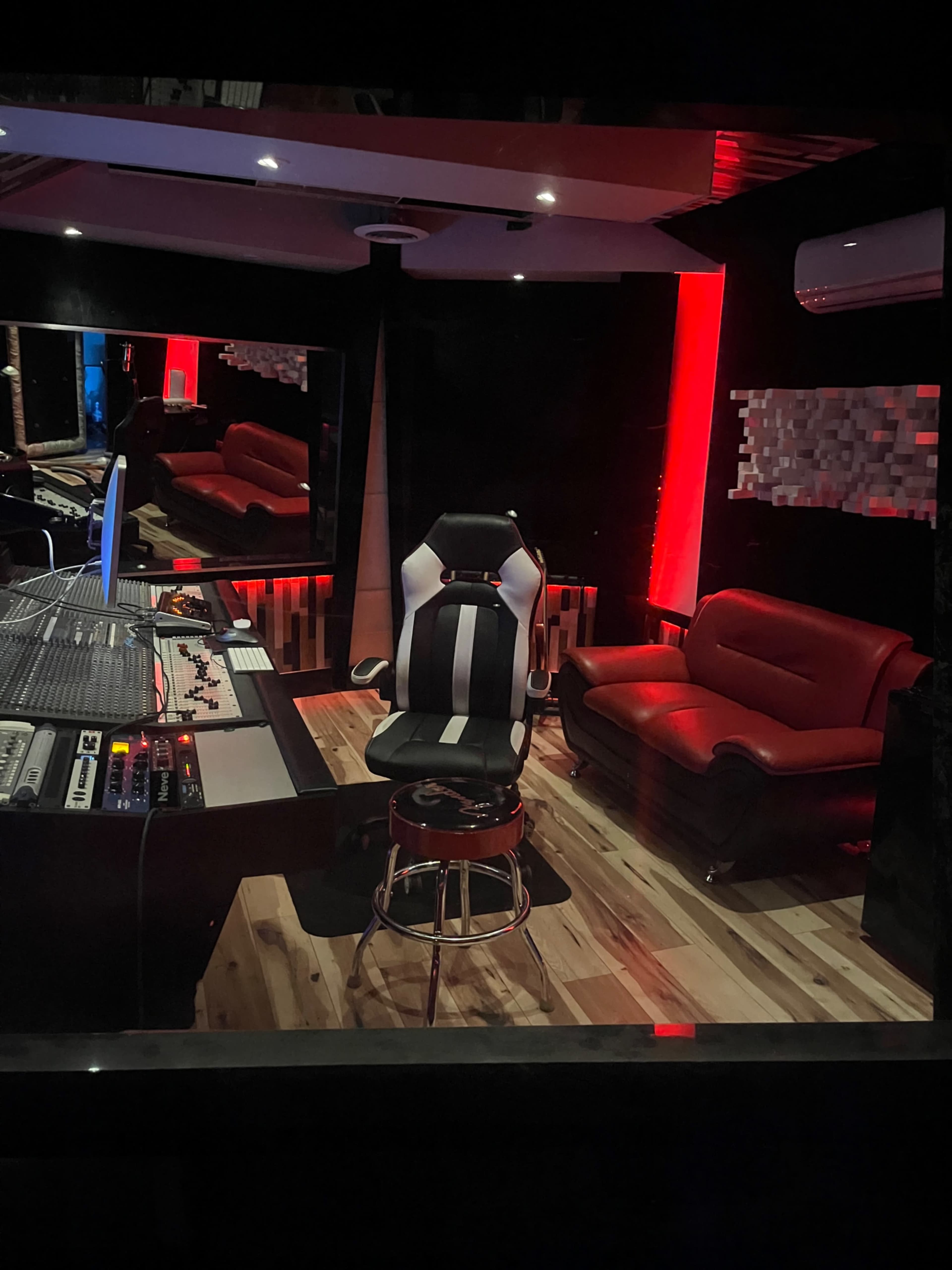 Recording Studio Image in Grapeland Heights, Miami, FL
