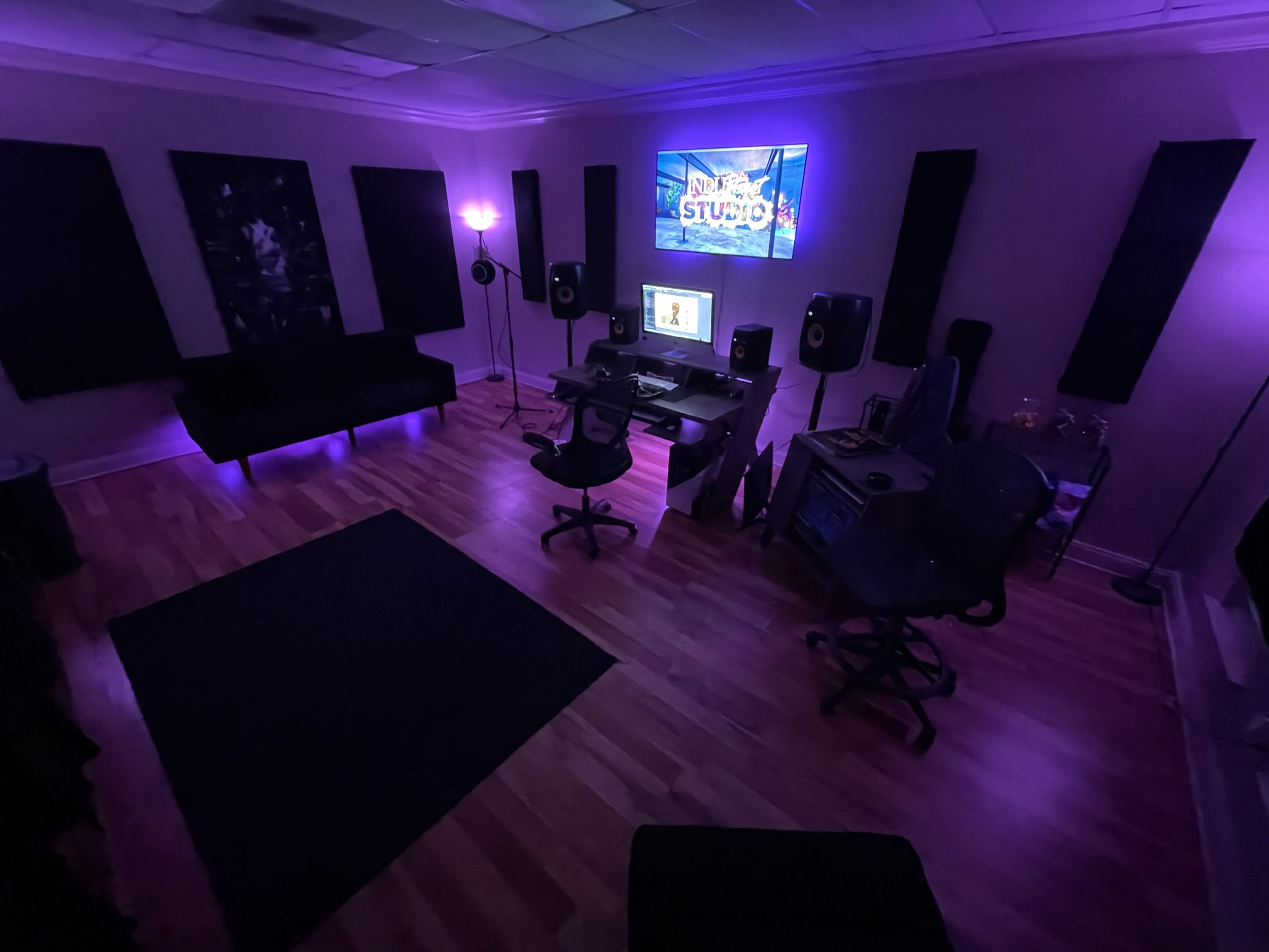 A Vibrant Mid-City Creative Arts Studio Image in Broadmoor/Sherwood Forest, Baton Rouge, LA