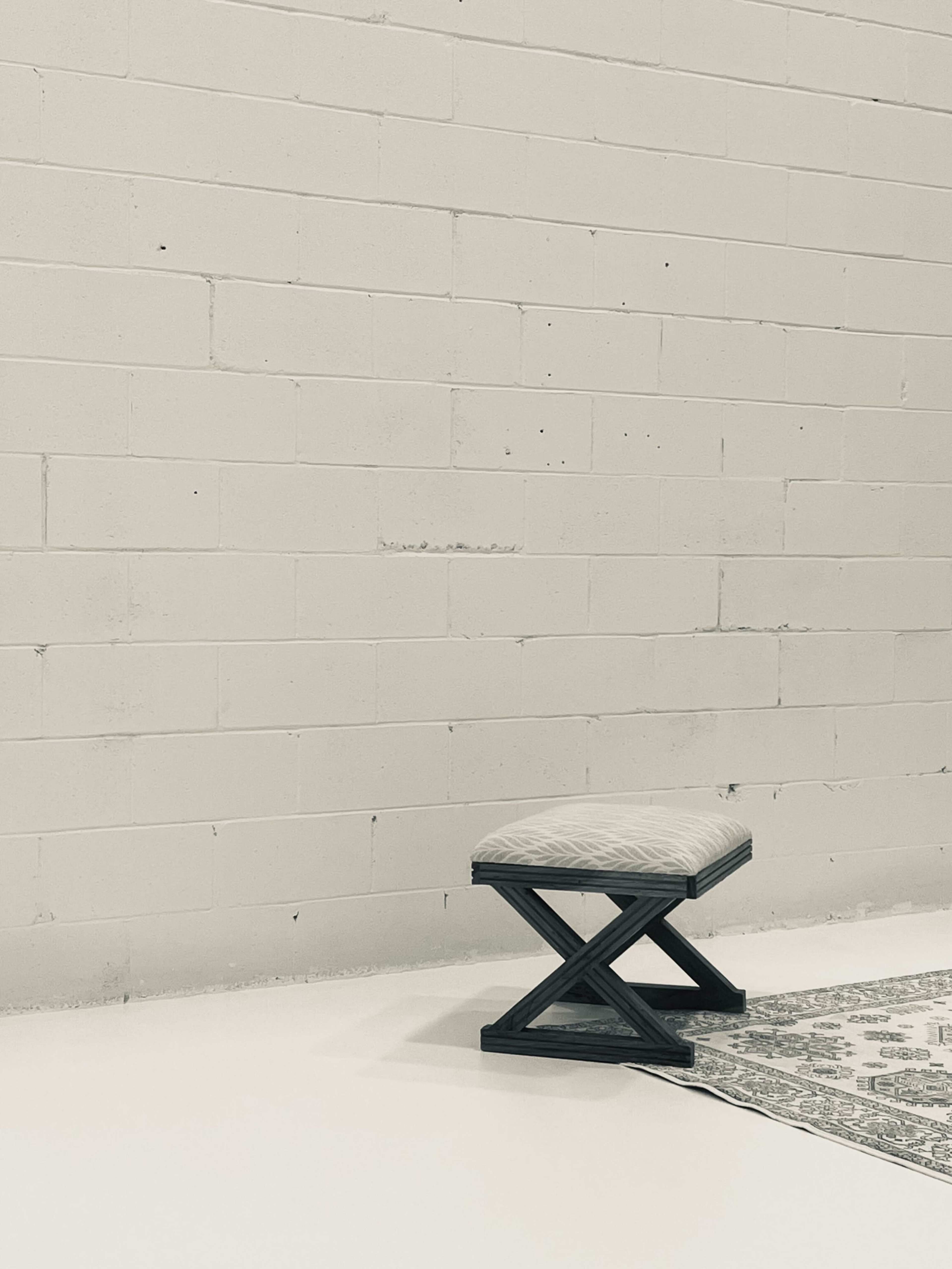 White Walls & Spaces With Character Image in Barrie, Barrie, ON