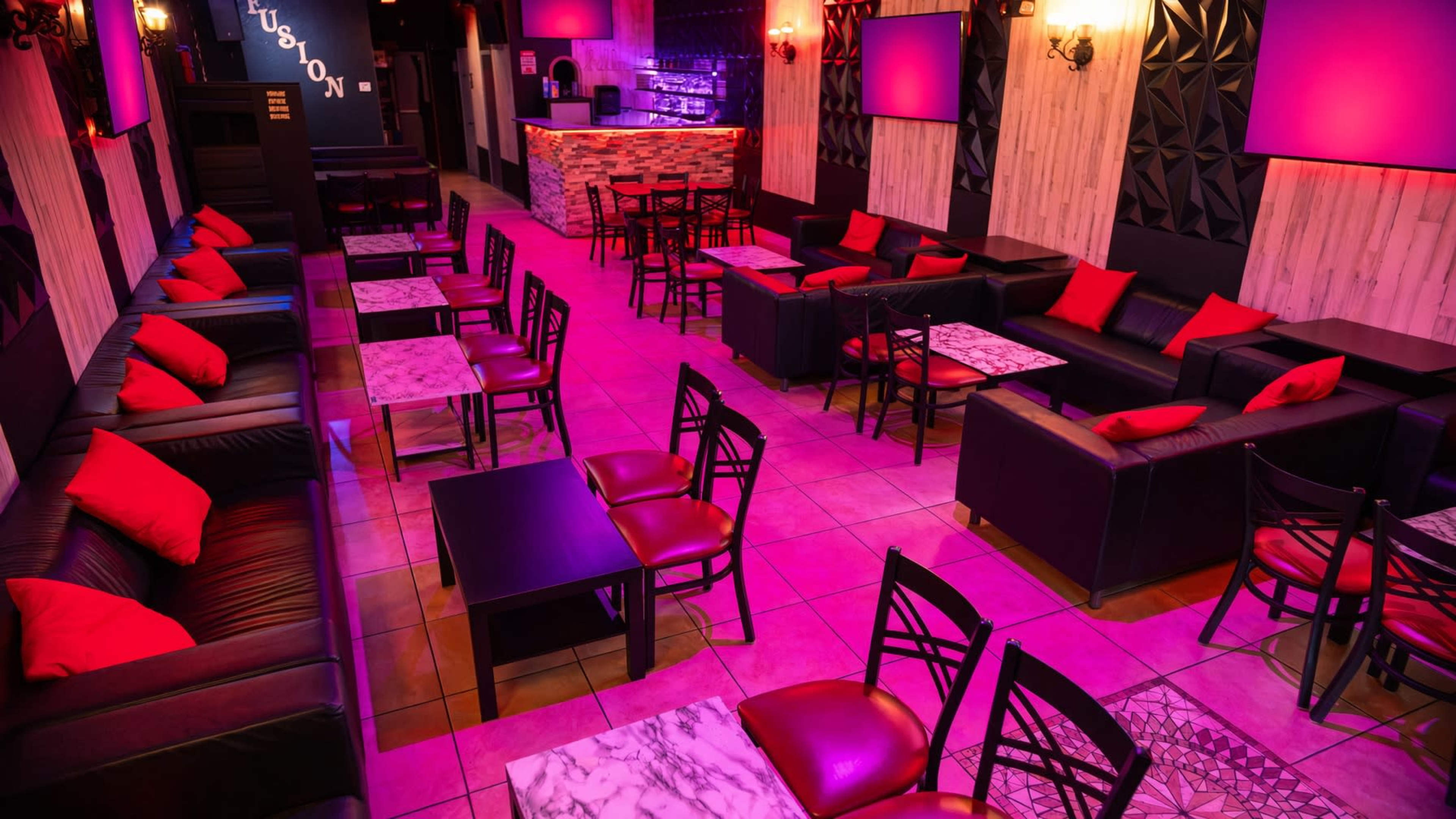 Upscale Urban Lounge in Tampa | Events, Shoots & Parties Image in County Line Coalition, Tampa, FL