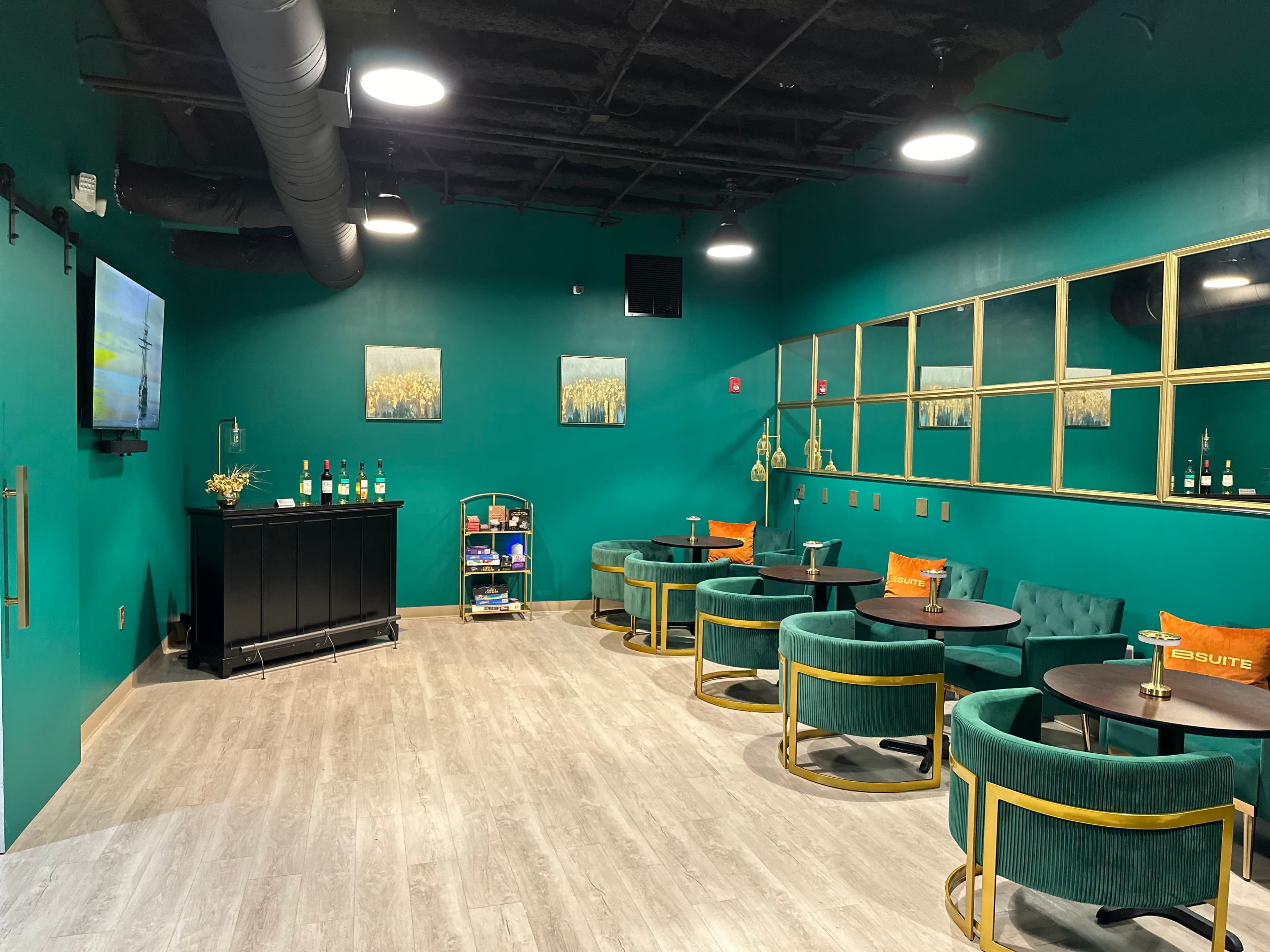 BSuite Speakeasy Image in Durrs, Fort Lauderdale, FL