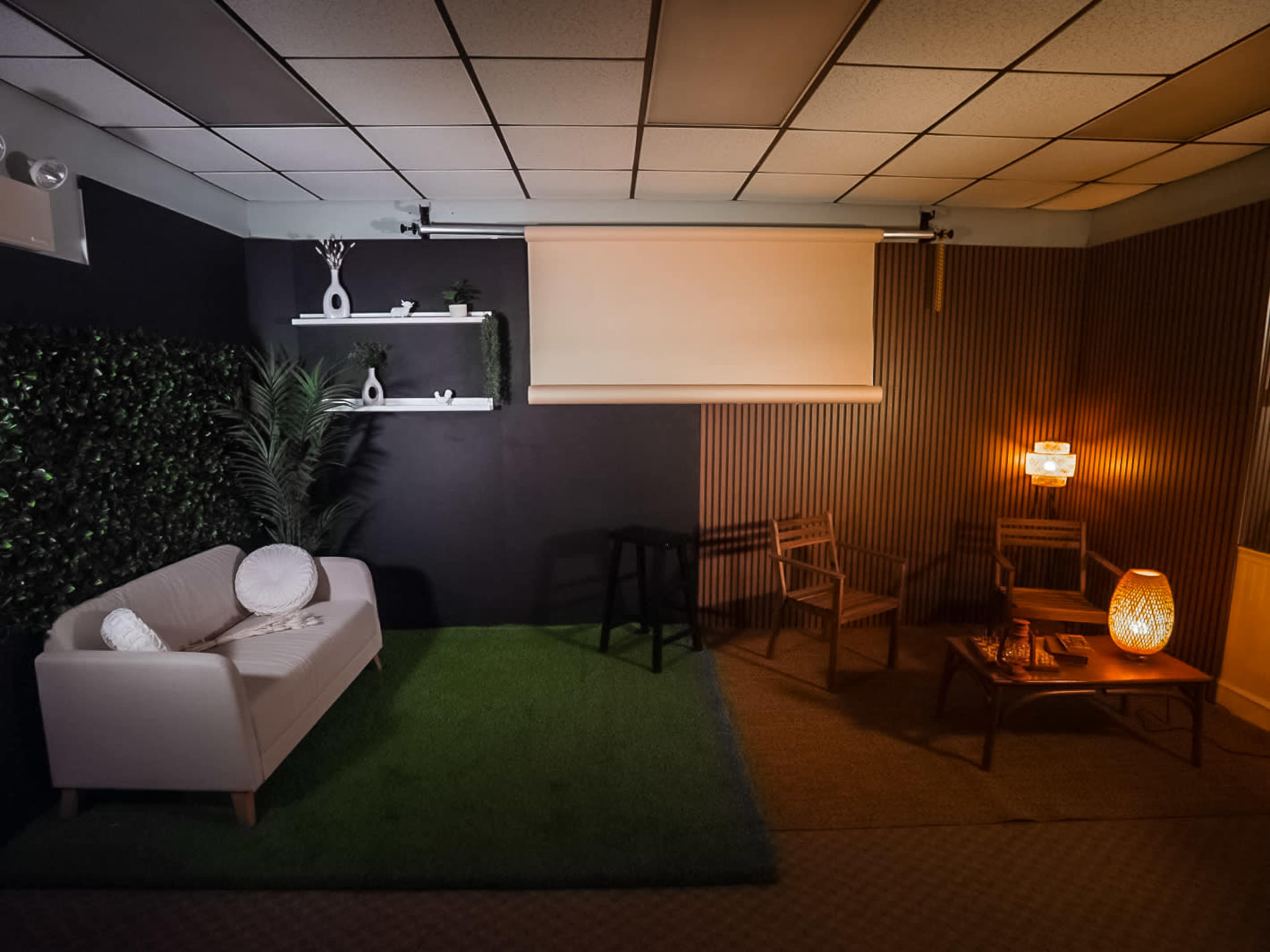 5 themed sets for video/photo, audio booth, 7 foot paper backdrops. Image in Hammonton, Hammonton, NJ