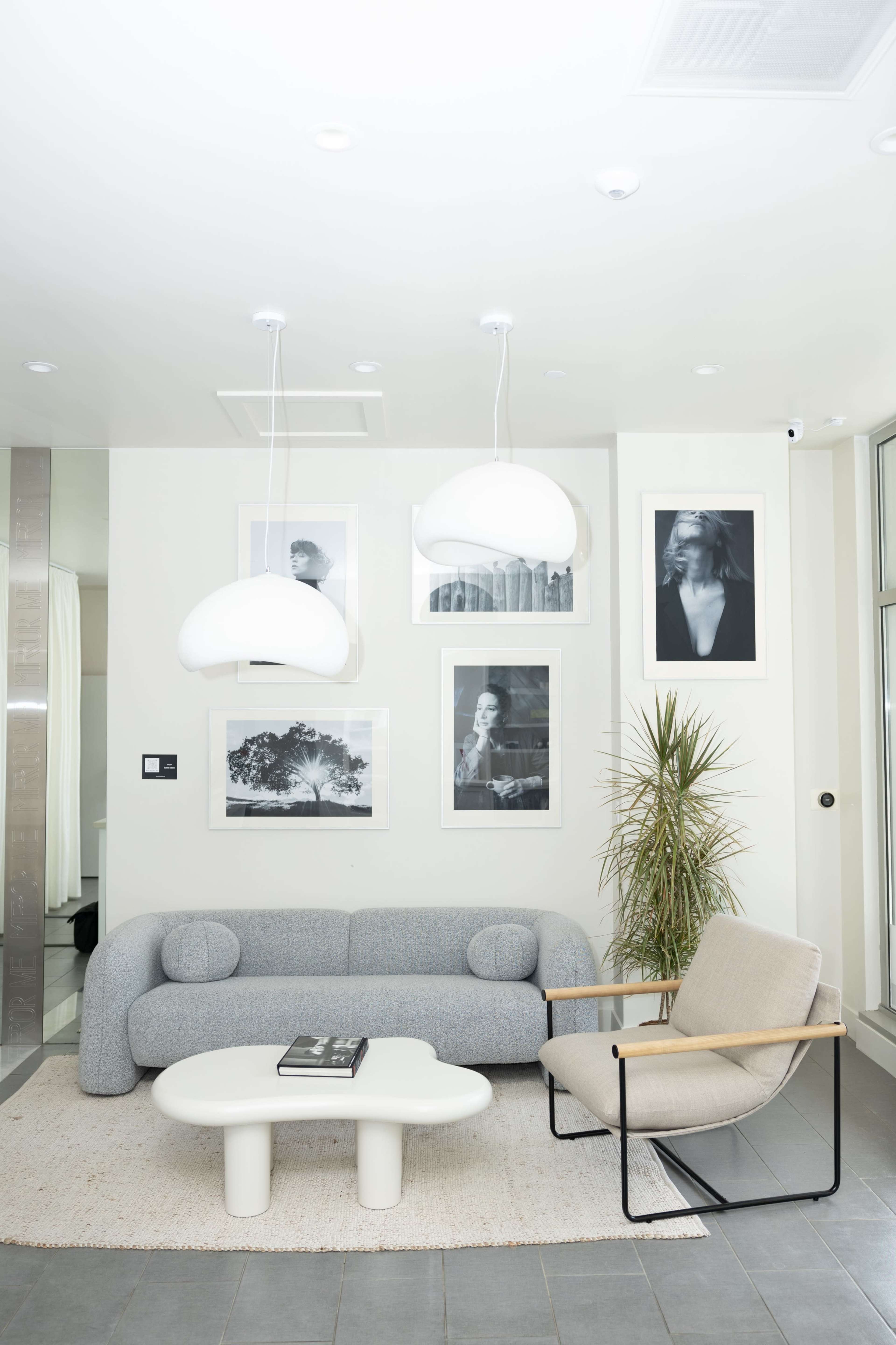 Photography Studio with Lounge Area Image in Mission Bay, San Francisco, CA