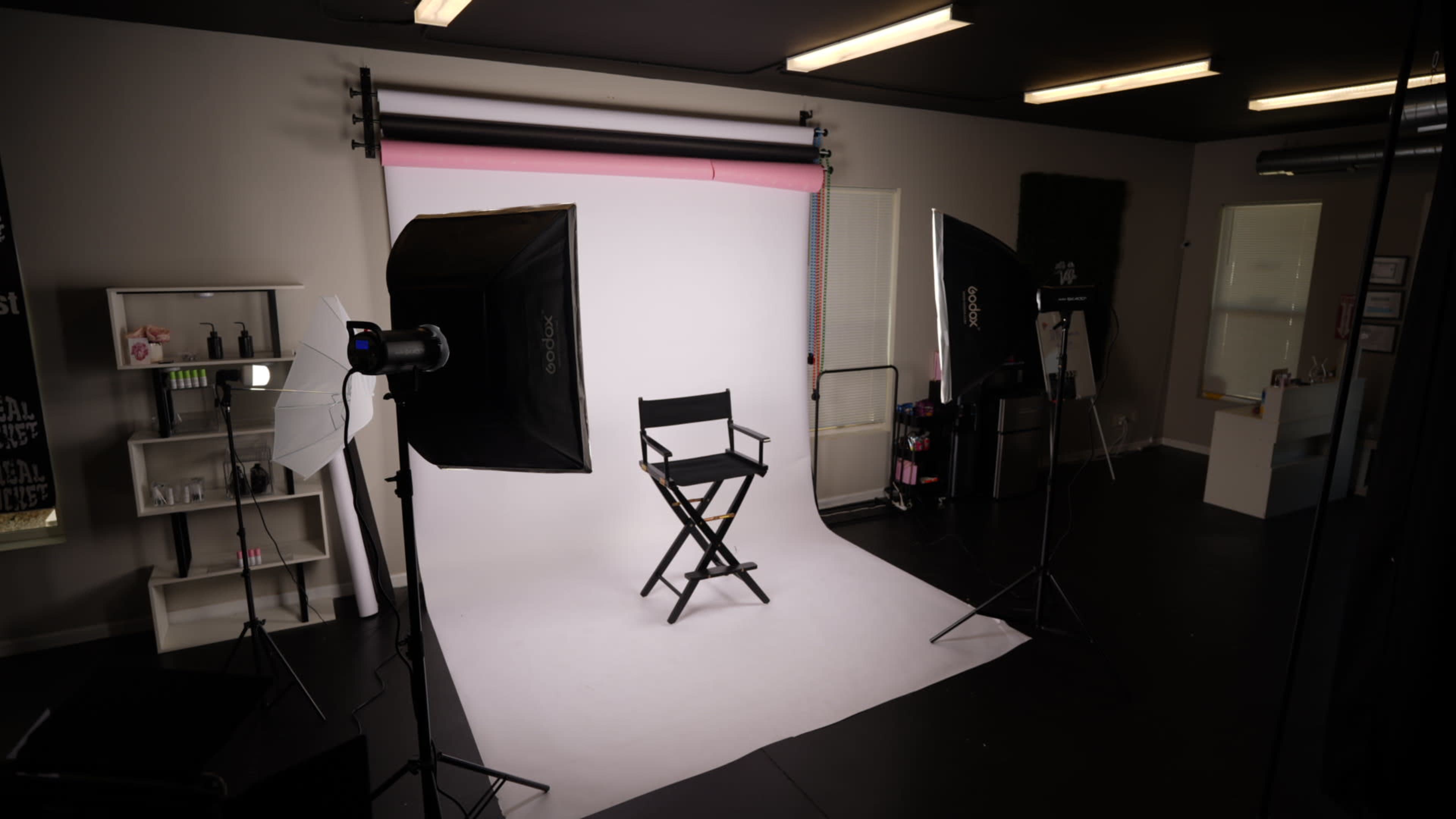 Suburban Creative Multipurpose studio Image in Aurora Township, Aurora, IL
