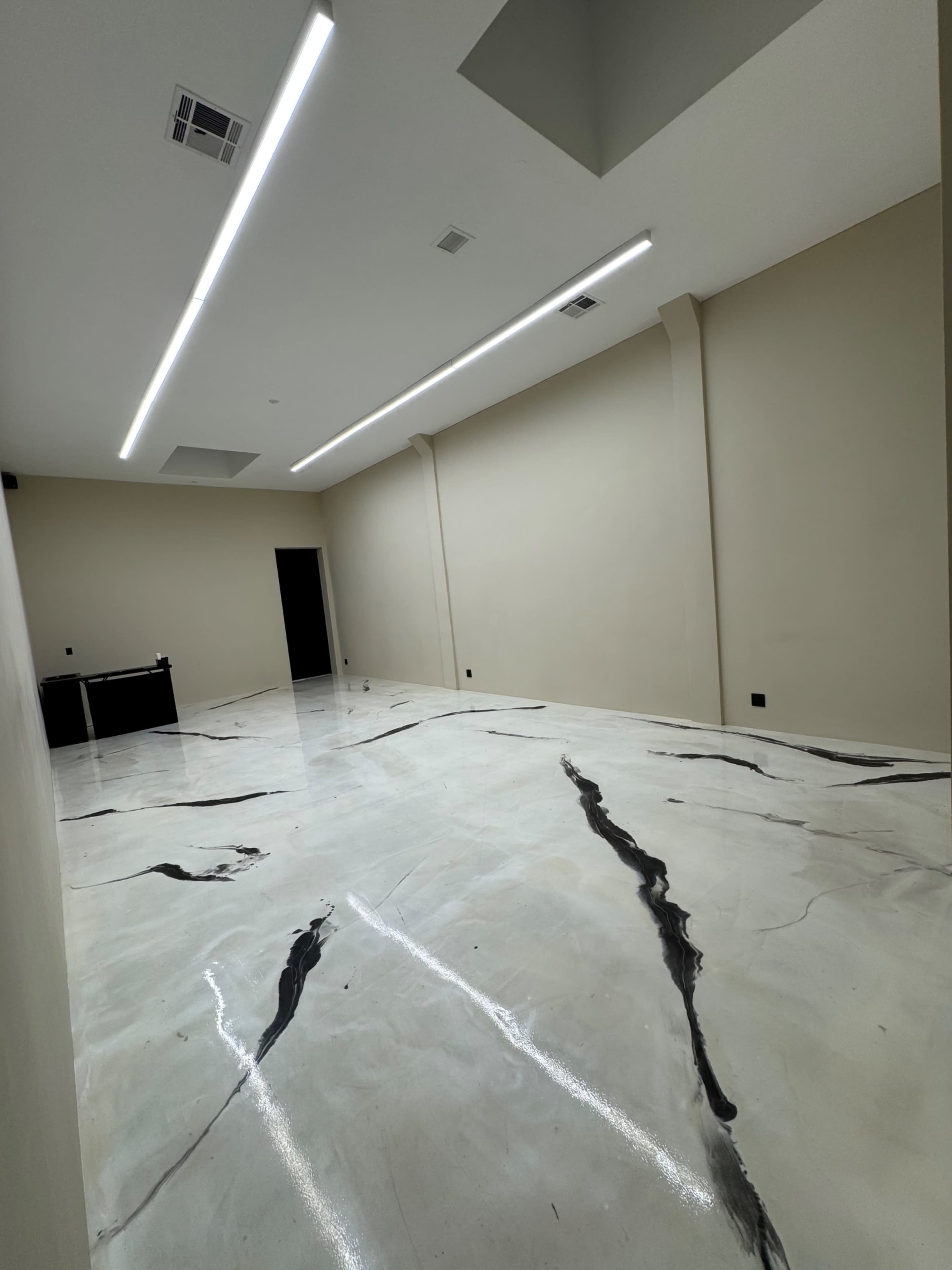 La Brea Minimal Event Space & Speakeasy Image in Central LA, los angeles, CA