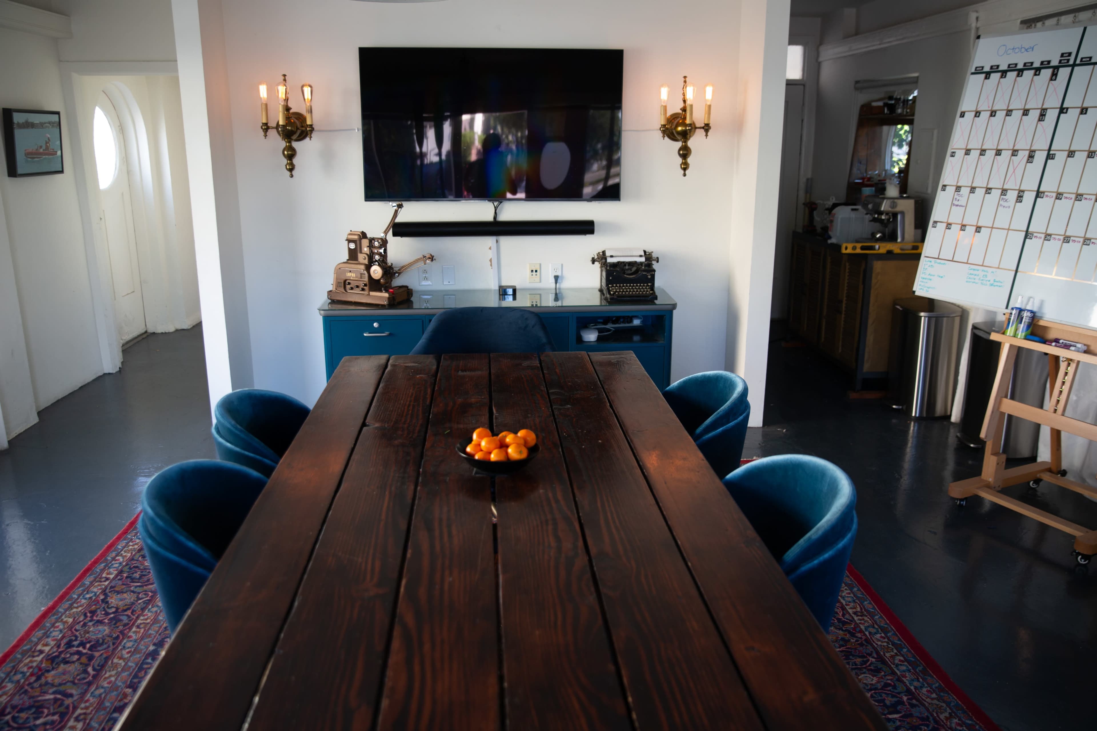 Creative Workspace and Meeting room Image in Hollywood, Hollywood, CA