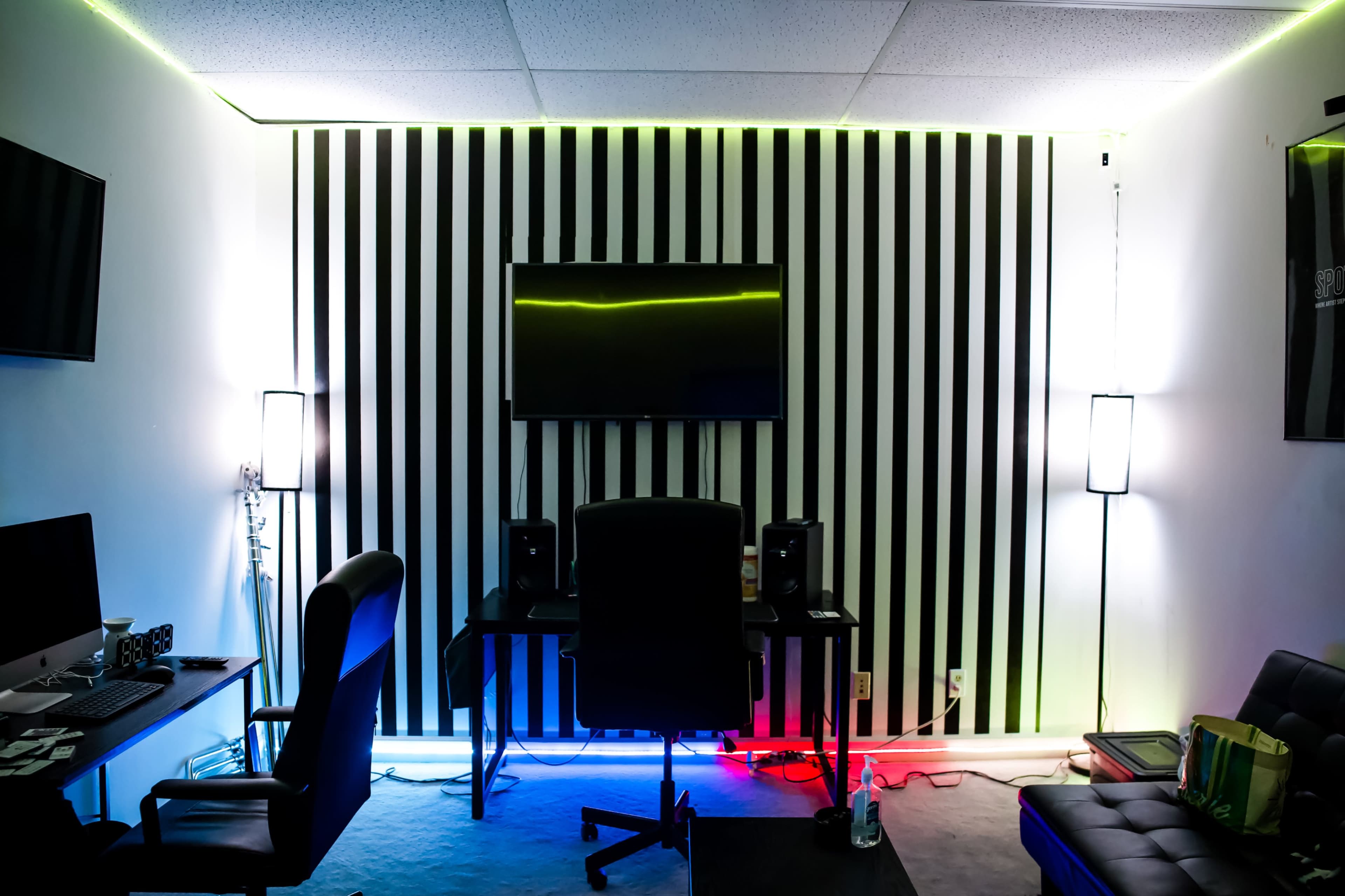 Editing Suite Image in South Nashville, Nashville, TN