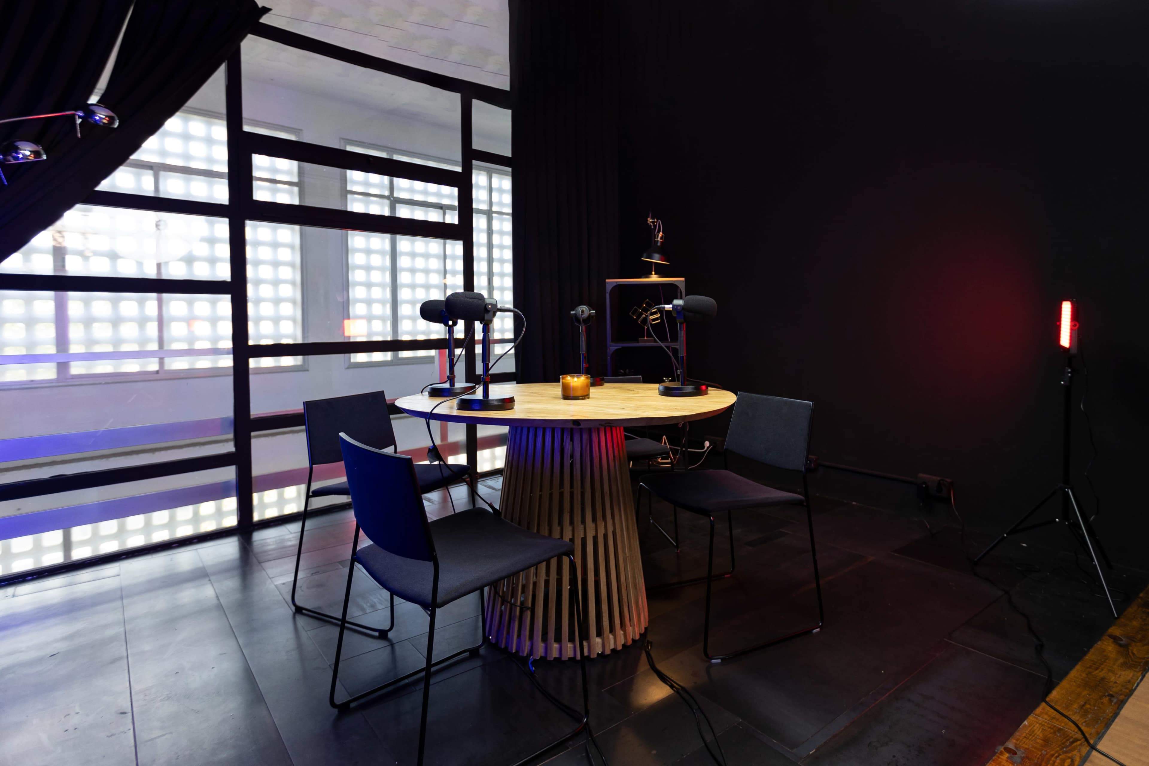 Long Voice Studio: tu espacio listo para grabar Imagen en , Barcelona, B