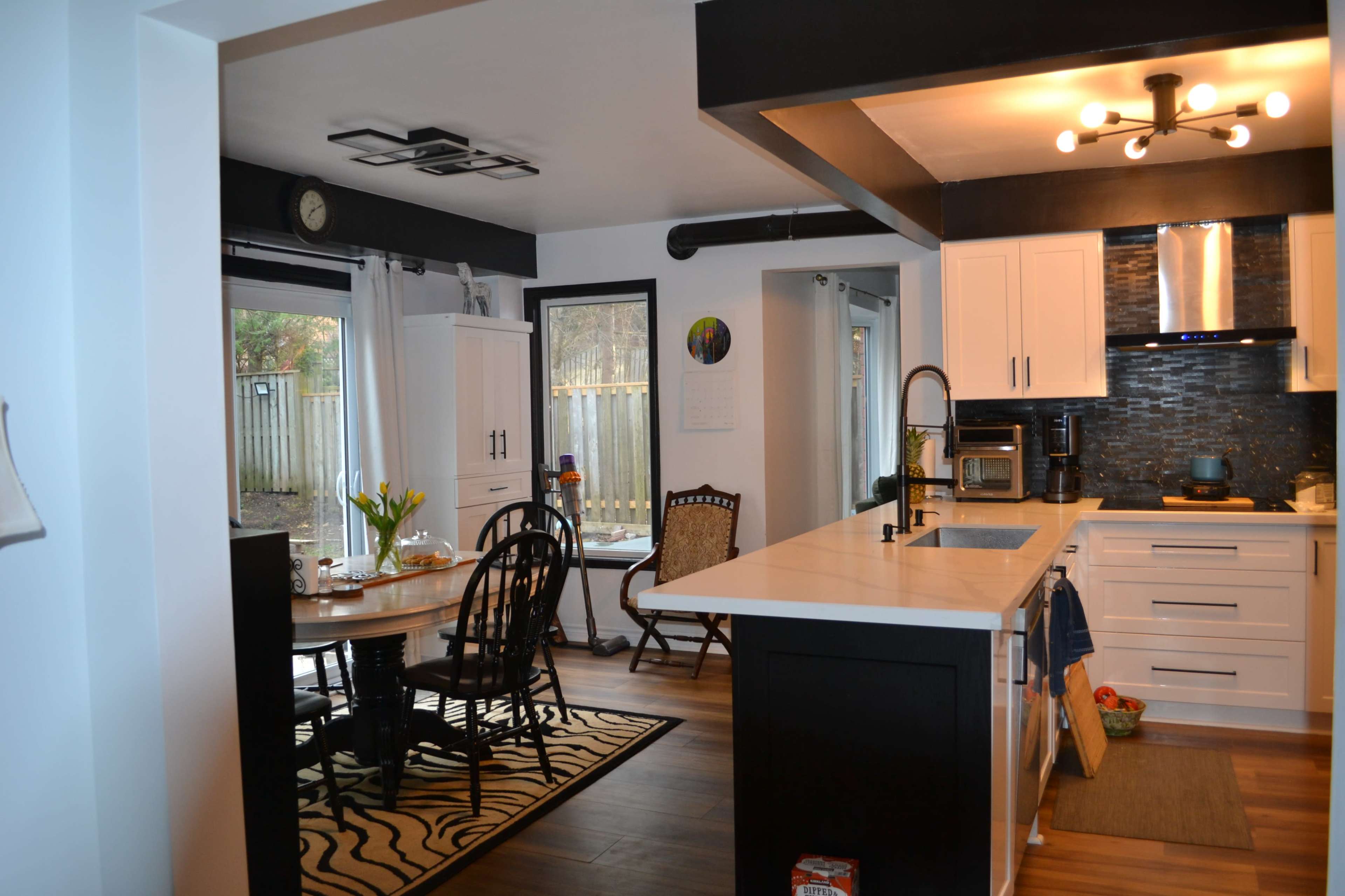 House with recently renovated common spaces Image in Barrie, Barrie, ON