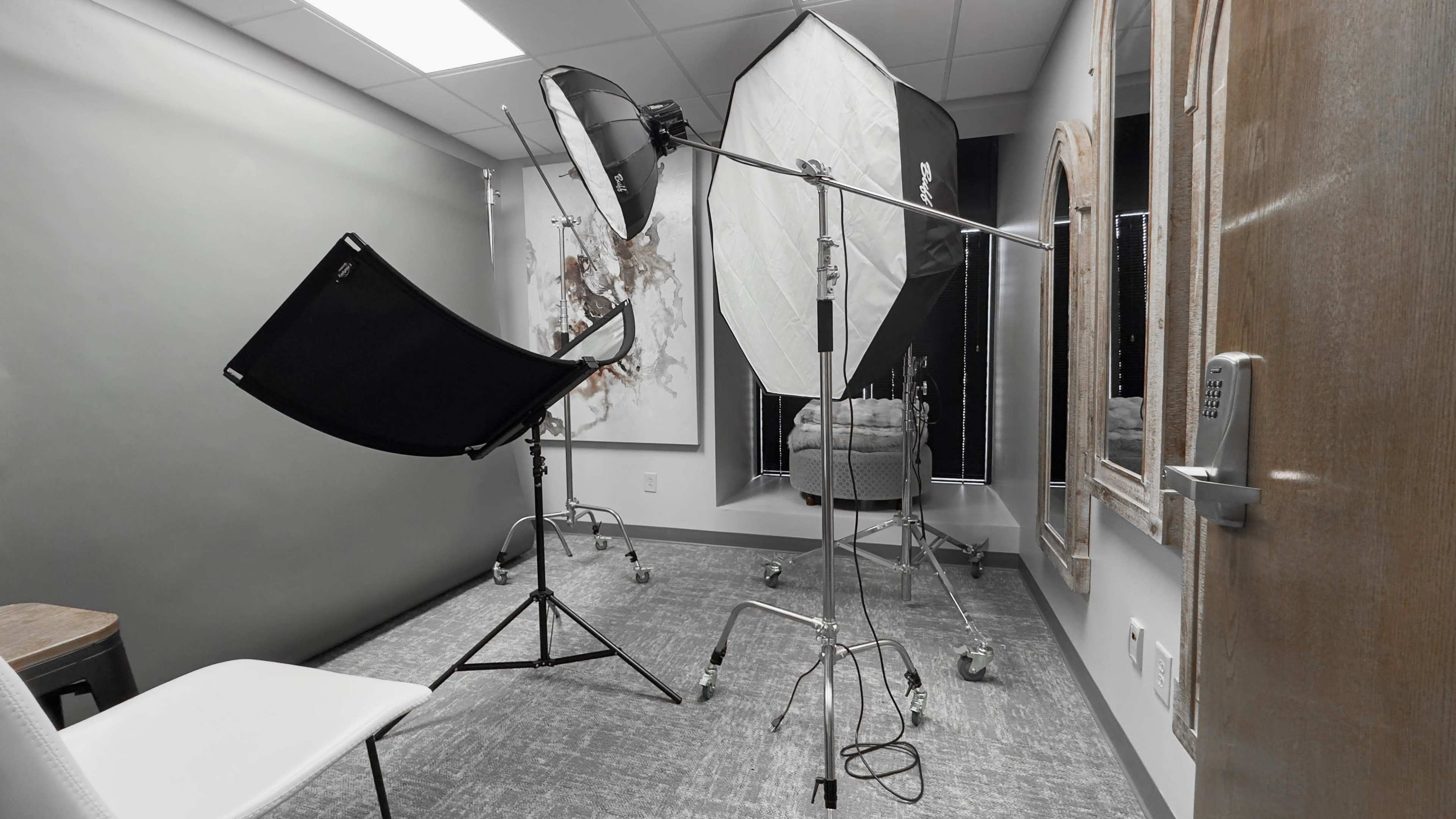 Veteran-Owned Premium Photo Studio & Production Space Image in Columbus, Columbus, GA