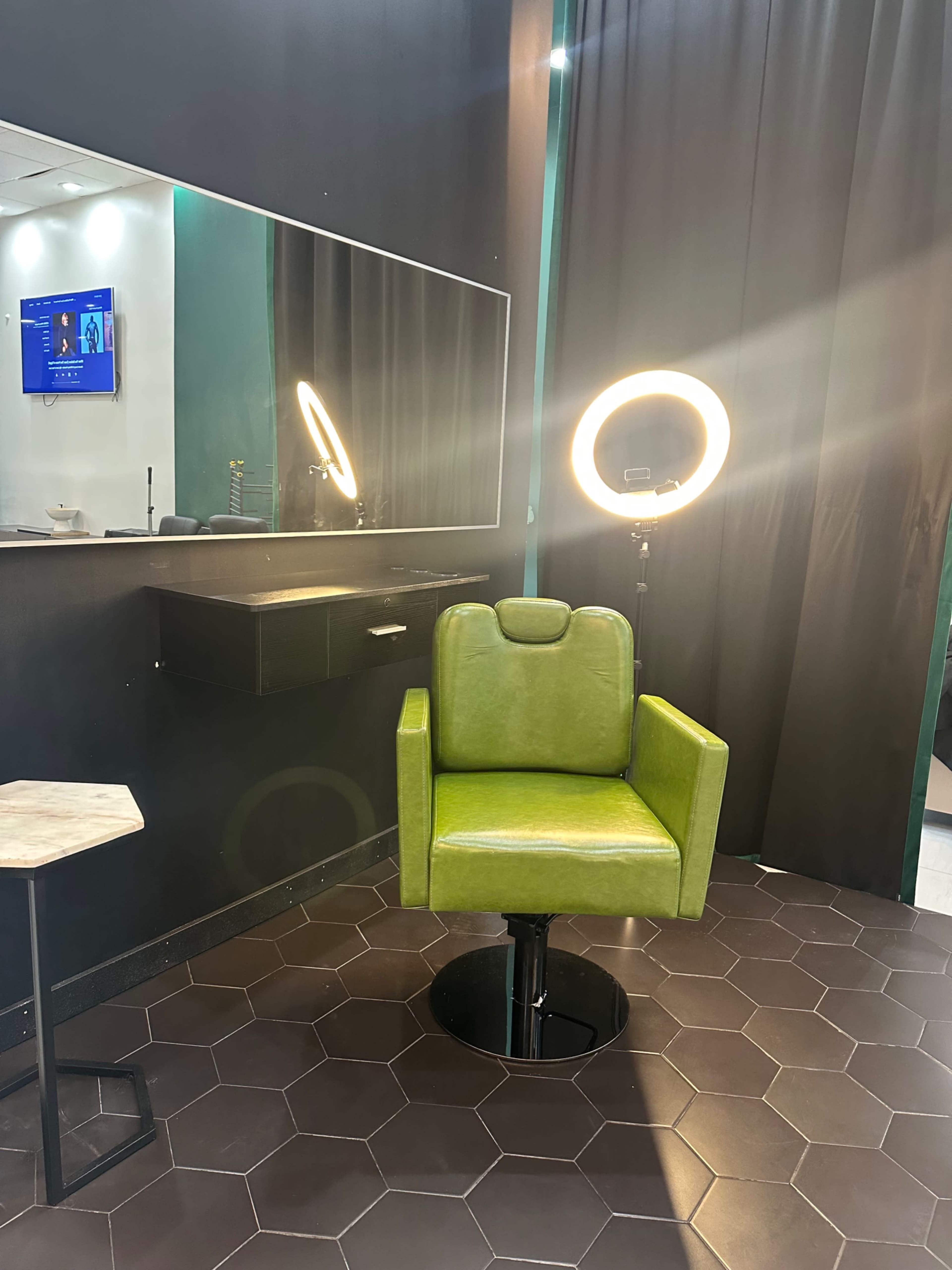 Versatile 1,000+ Sq Ft Studio with Stage – Perfect for Workshops, Beauty Events, and Celebrations. Image in Millburn, Millburn, NJ