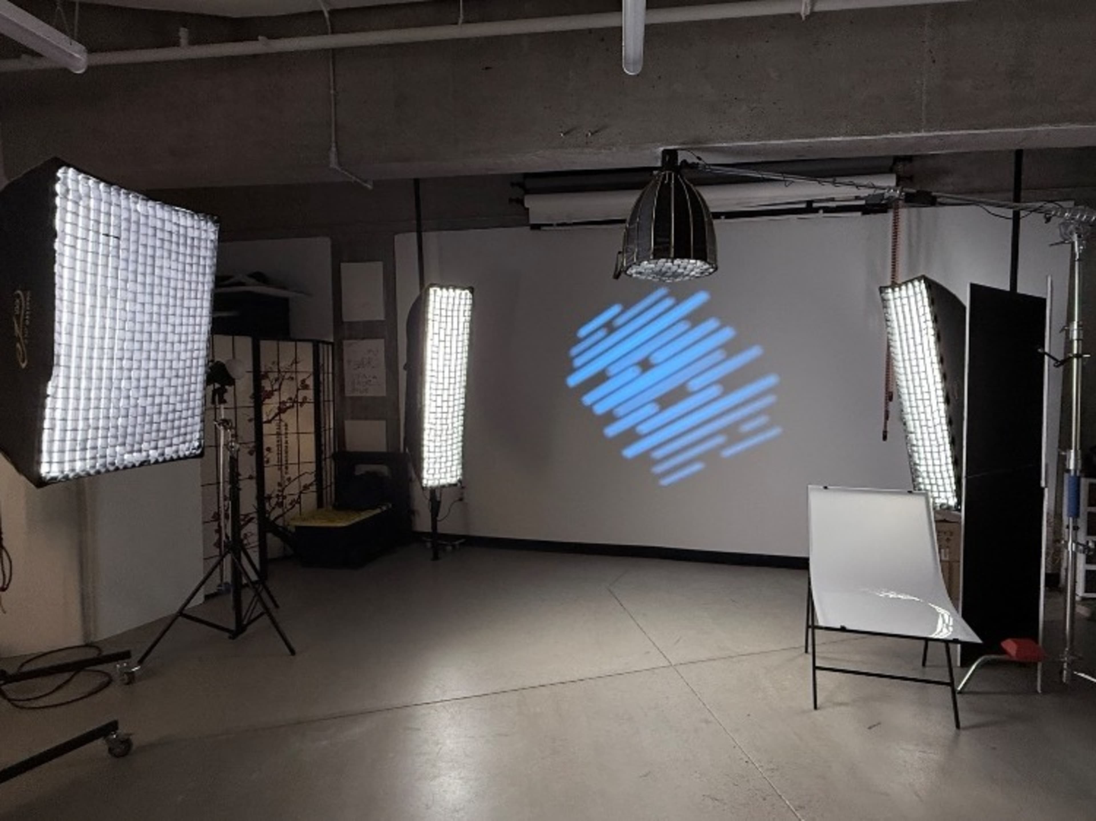 Lighting Gear