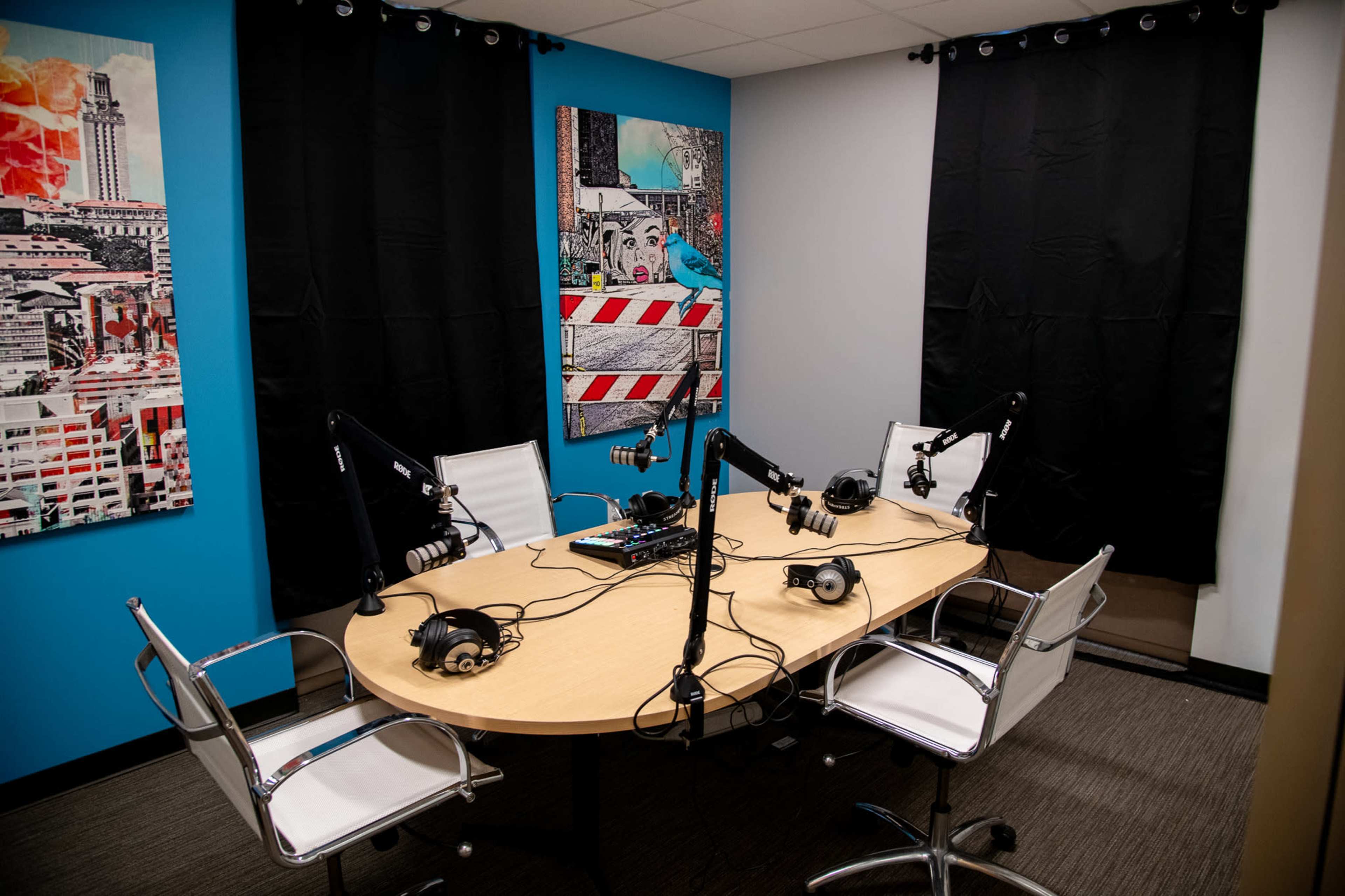 Ignite Sparked by BBB: Mockingbird Podcast Room Image in Berkley Square - Headway, Austin, TX