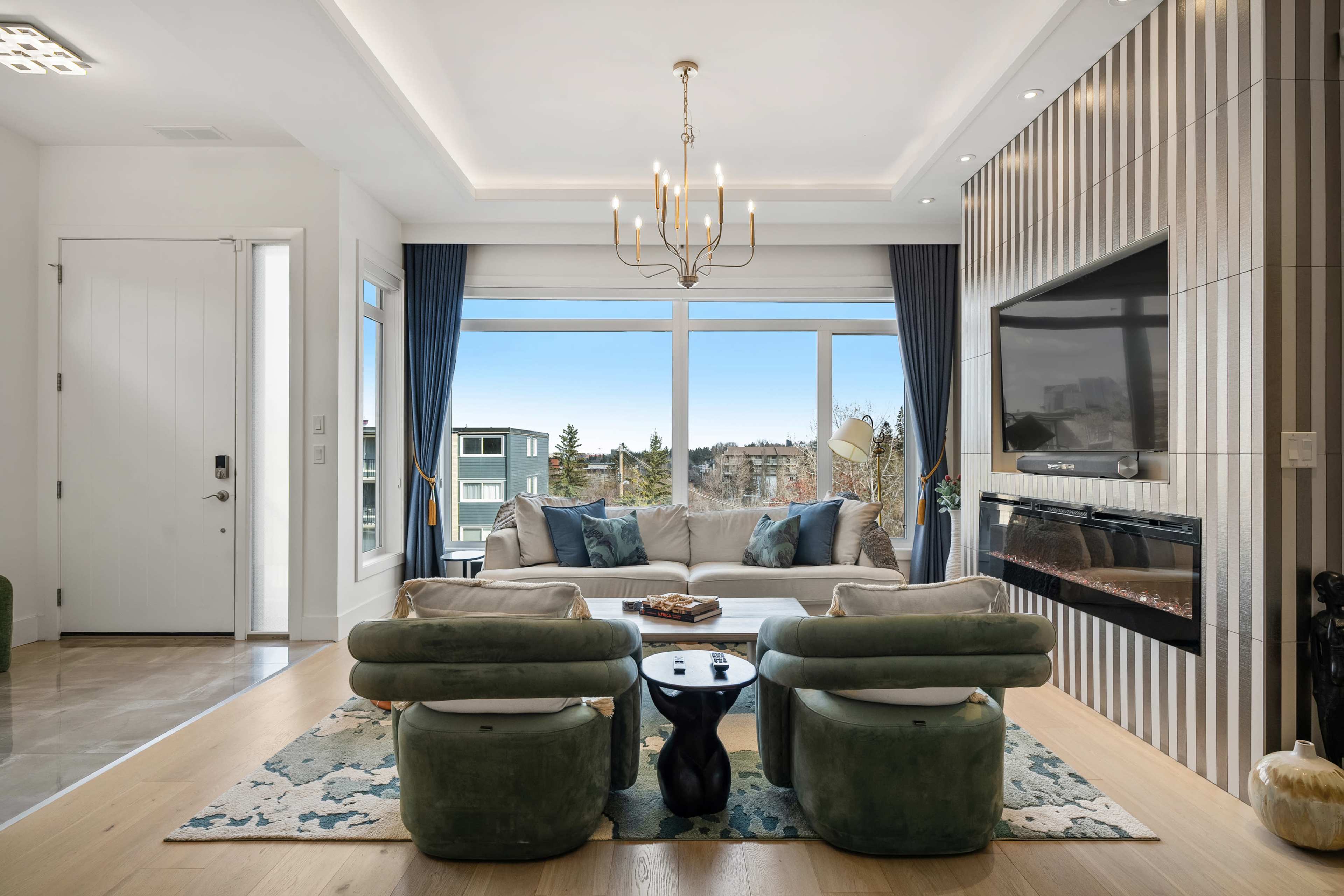 Bank View Hill Image in Southwest Calgary, Calgary, AB