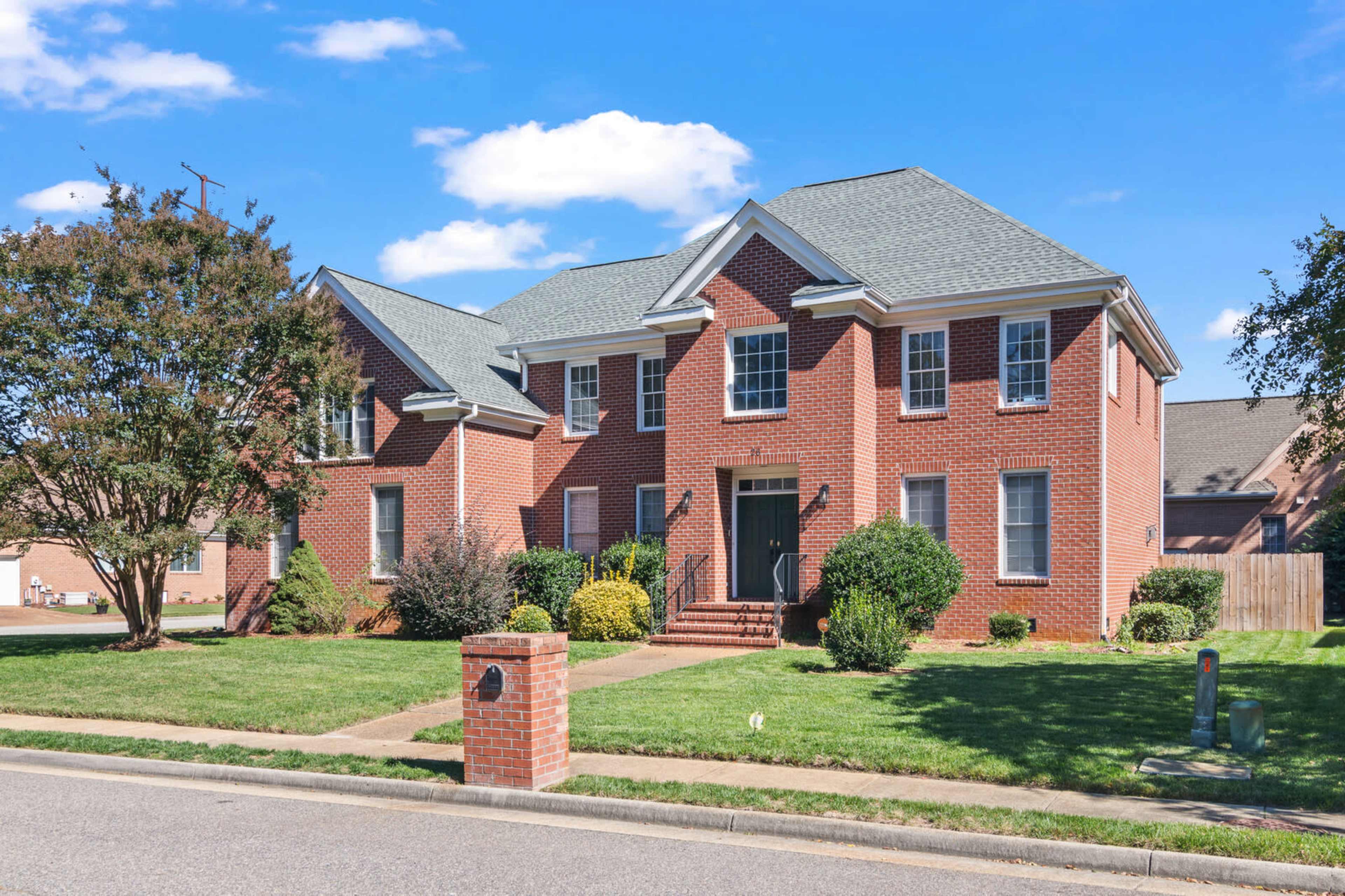 Bright & Chic Hampton Home Image in Farmington, Hampton, VA