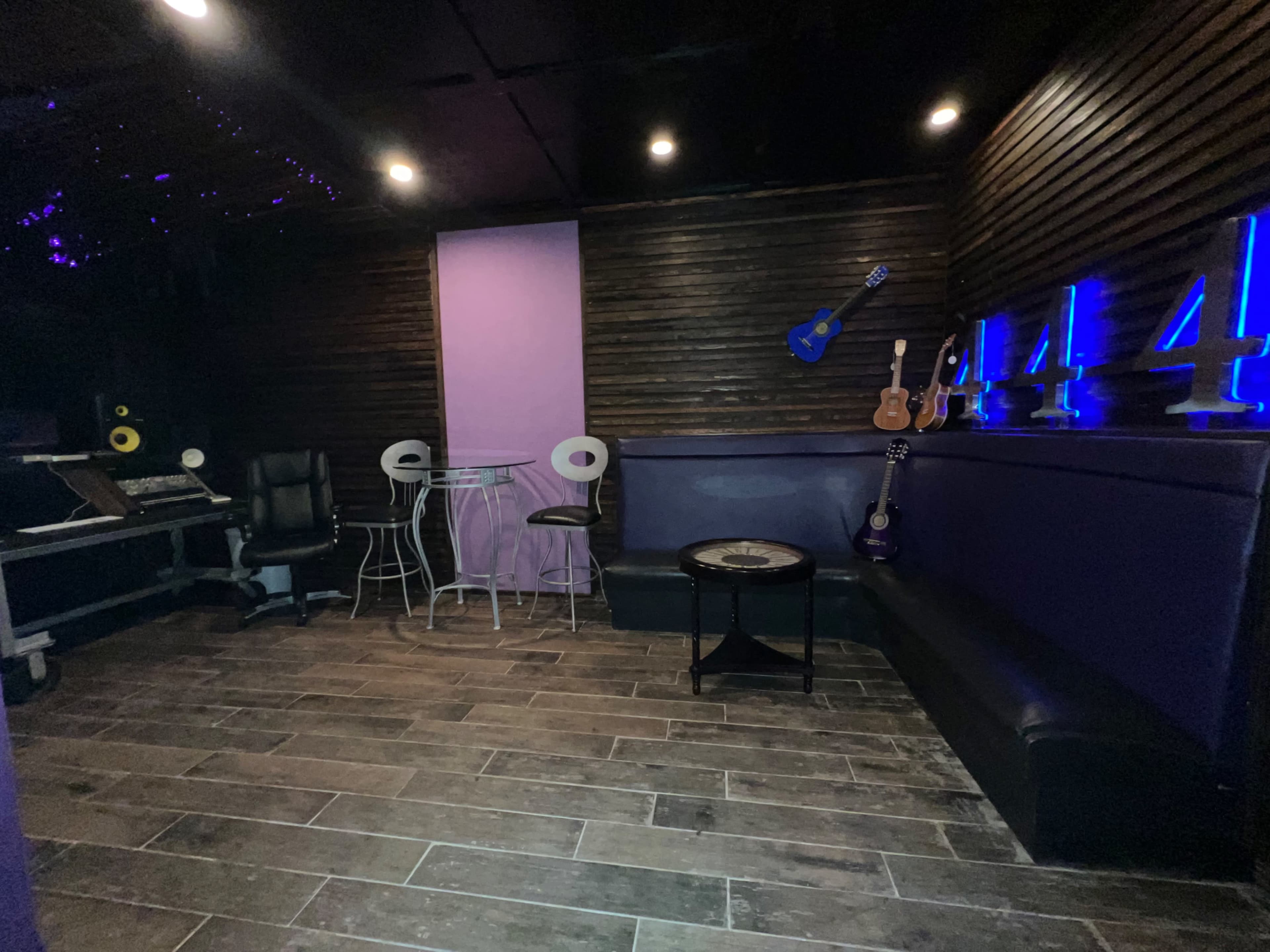 All Wood Vibe Recording Studio Brand New Image in Harrisburg, Harrisburg, PA