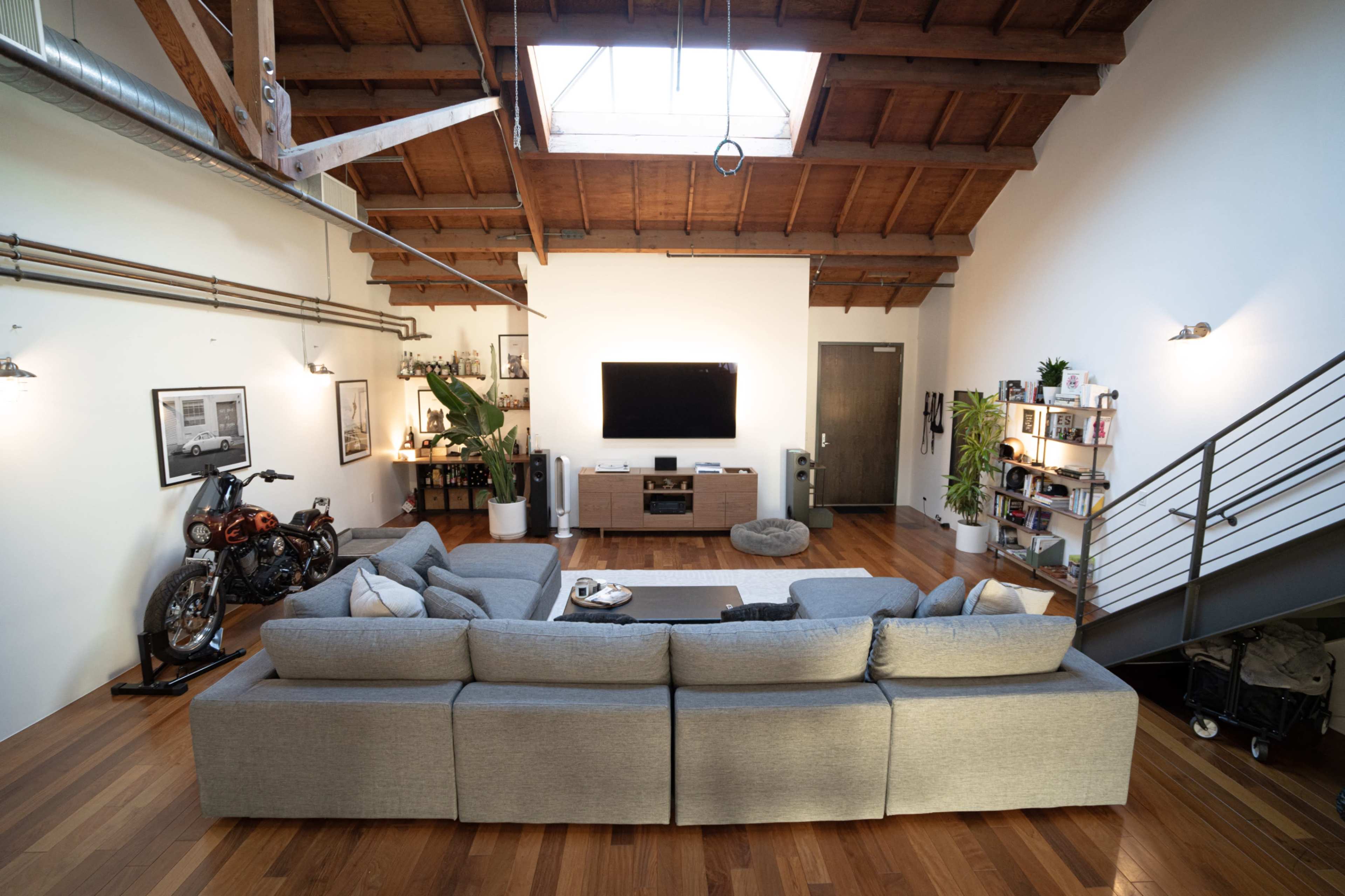 Large Spacious Live/Work Loft Apartment Image in Venice, Marina Del Rey, CA