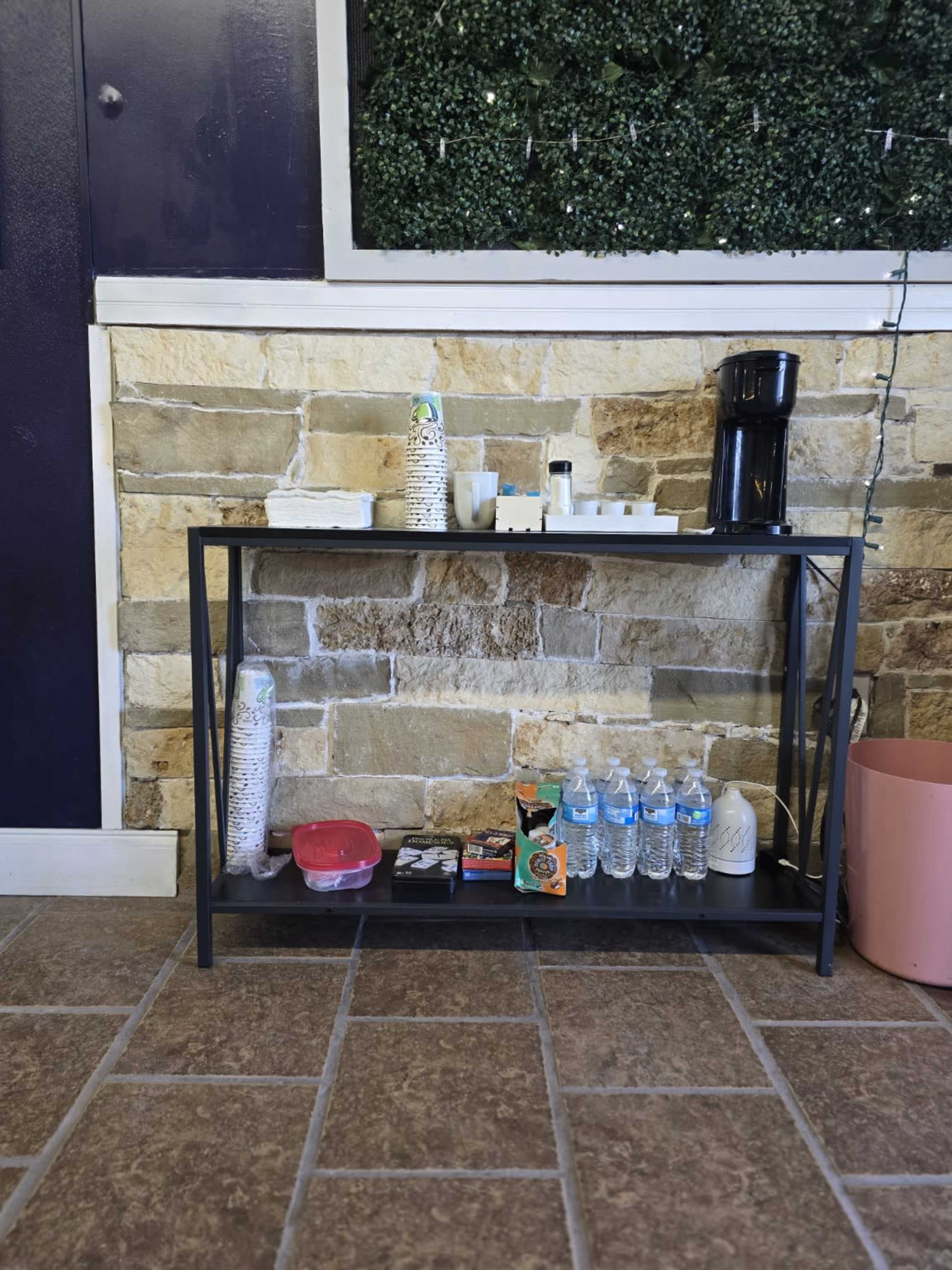 GOOD VIBES BUSINESS LOUNGE Image in Harker Heights, Harker Heights, TX