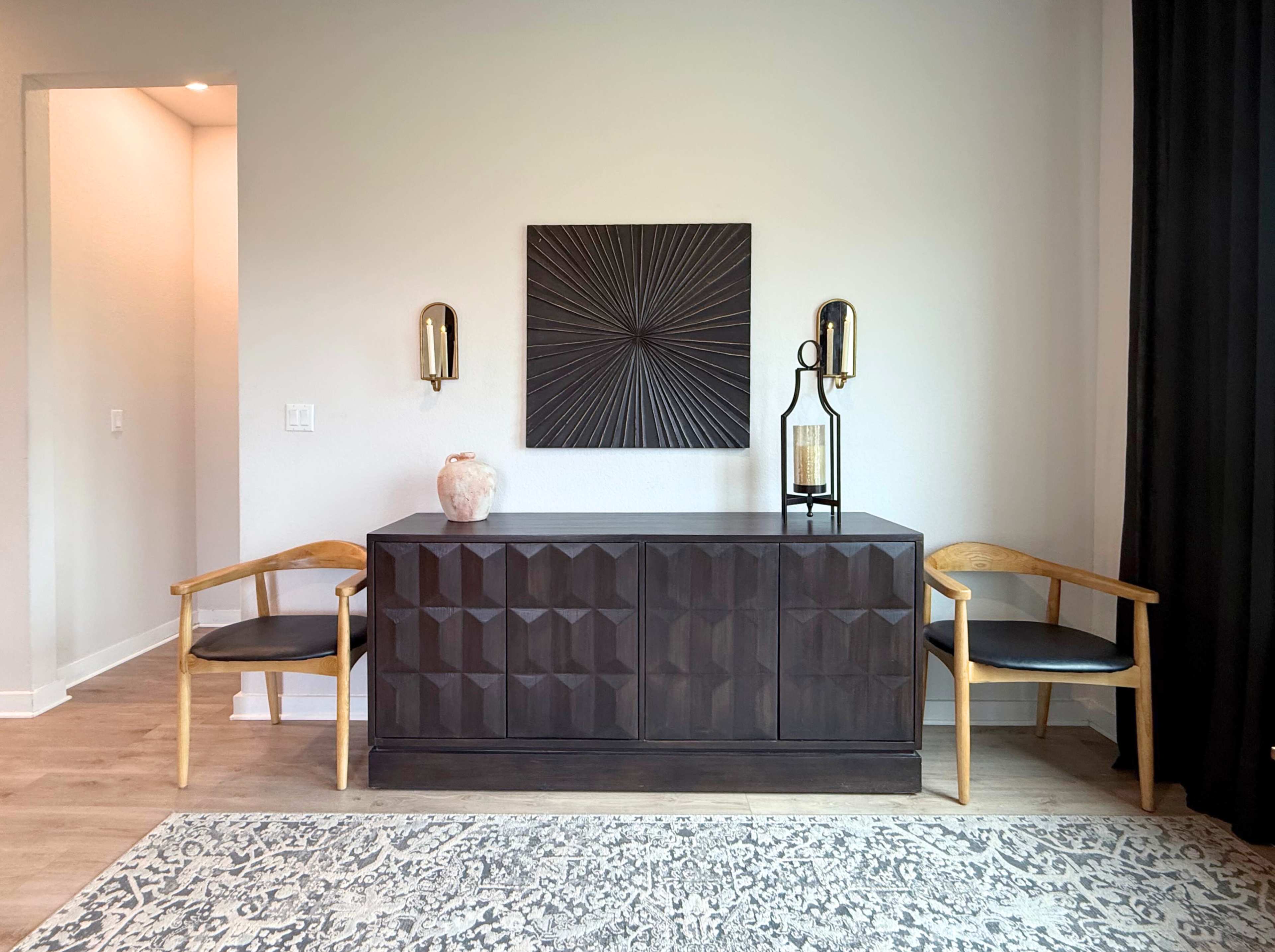 Modern Two-Story with Hillside Views Image in , Buda, TX