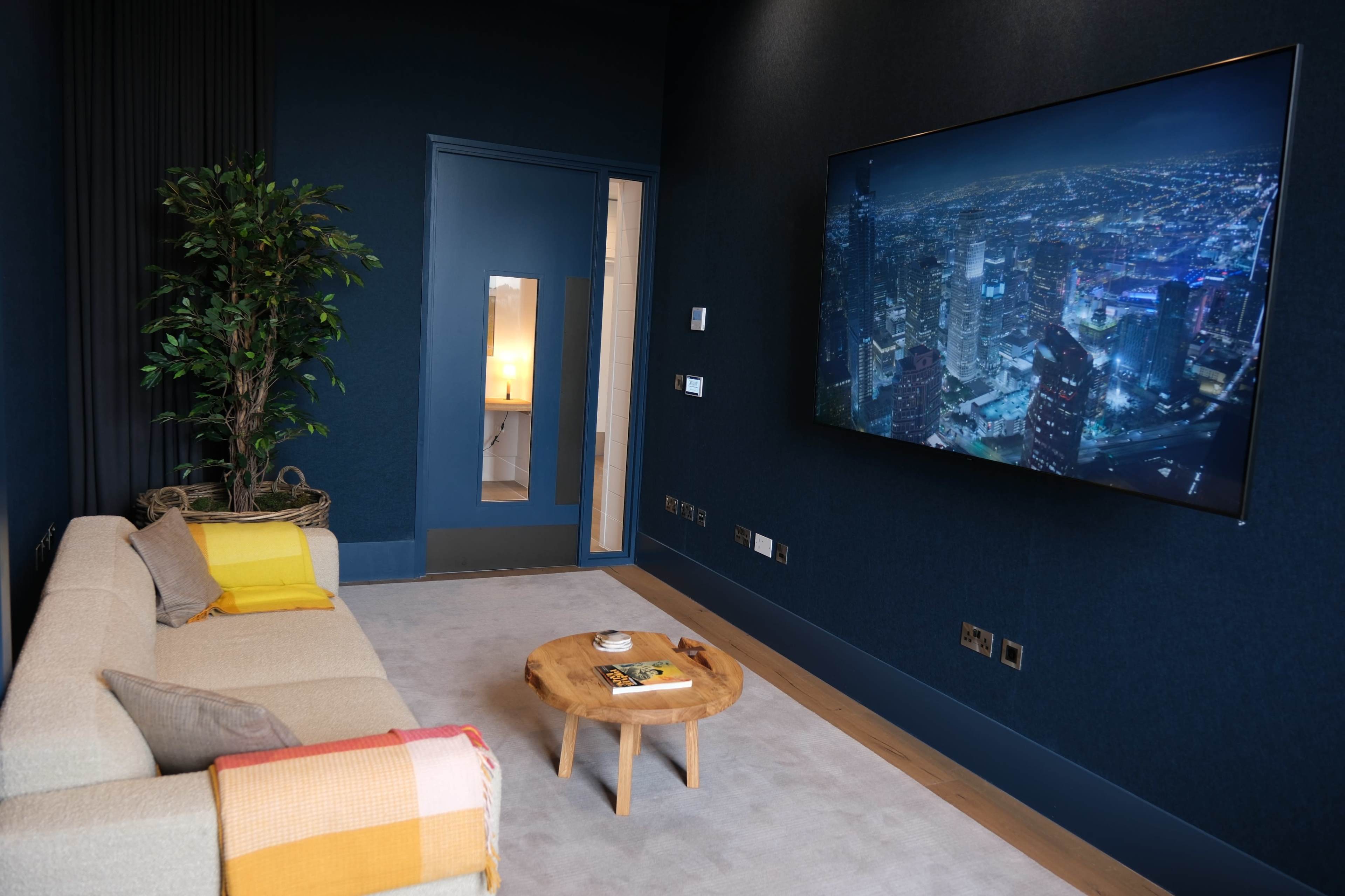 Content Creator Studio with Multiple Shooting Spaces Image in Greenford, Greenford, London, ENG