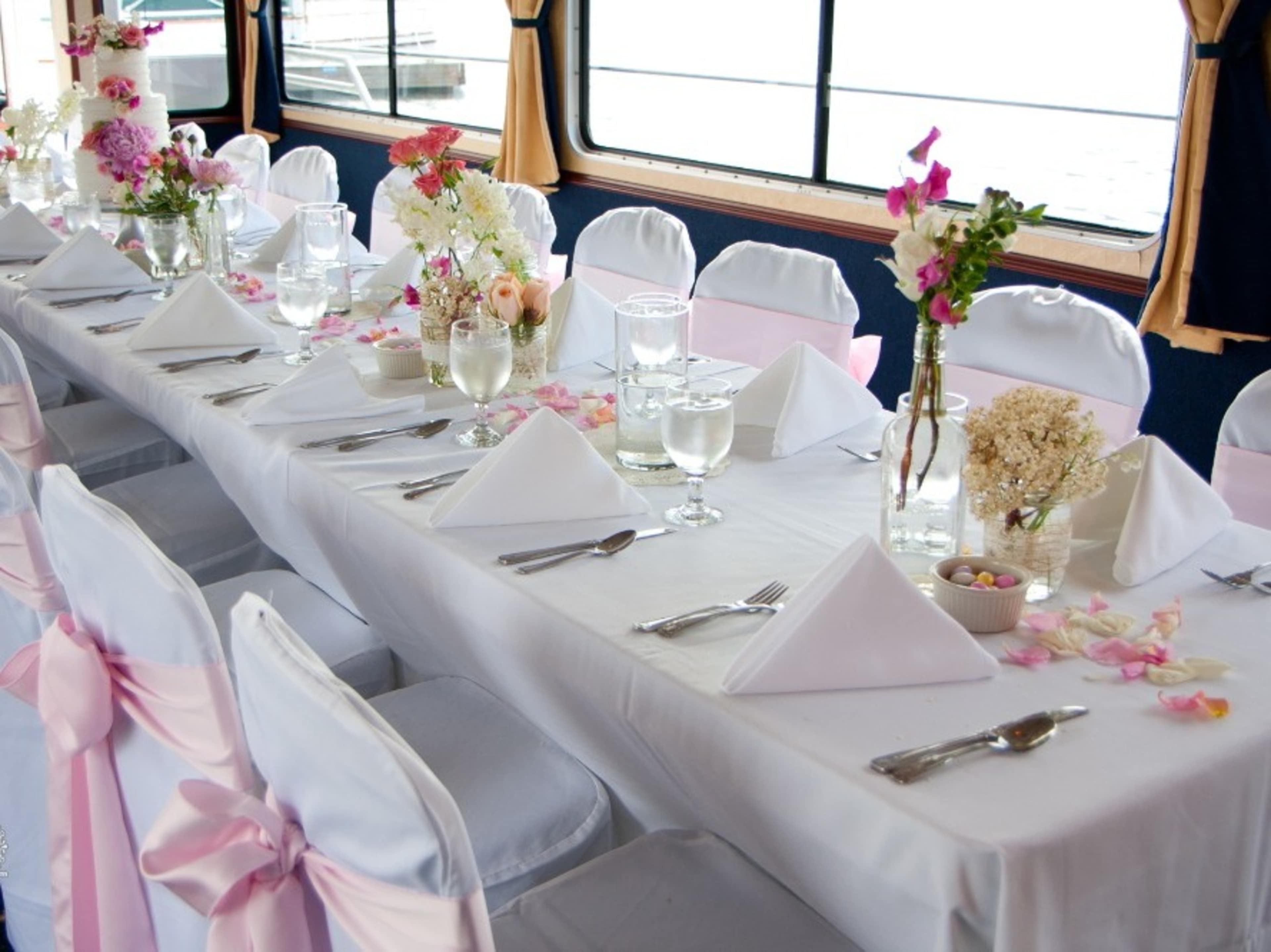 Standard White or Black Linens
