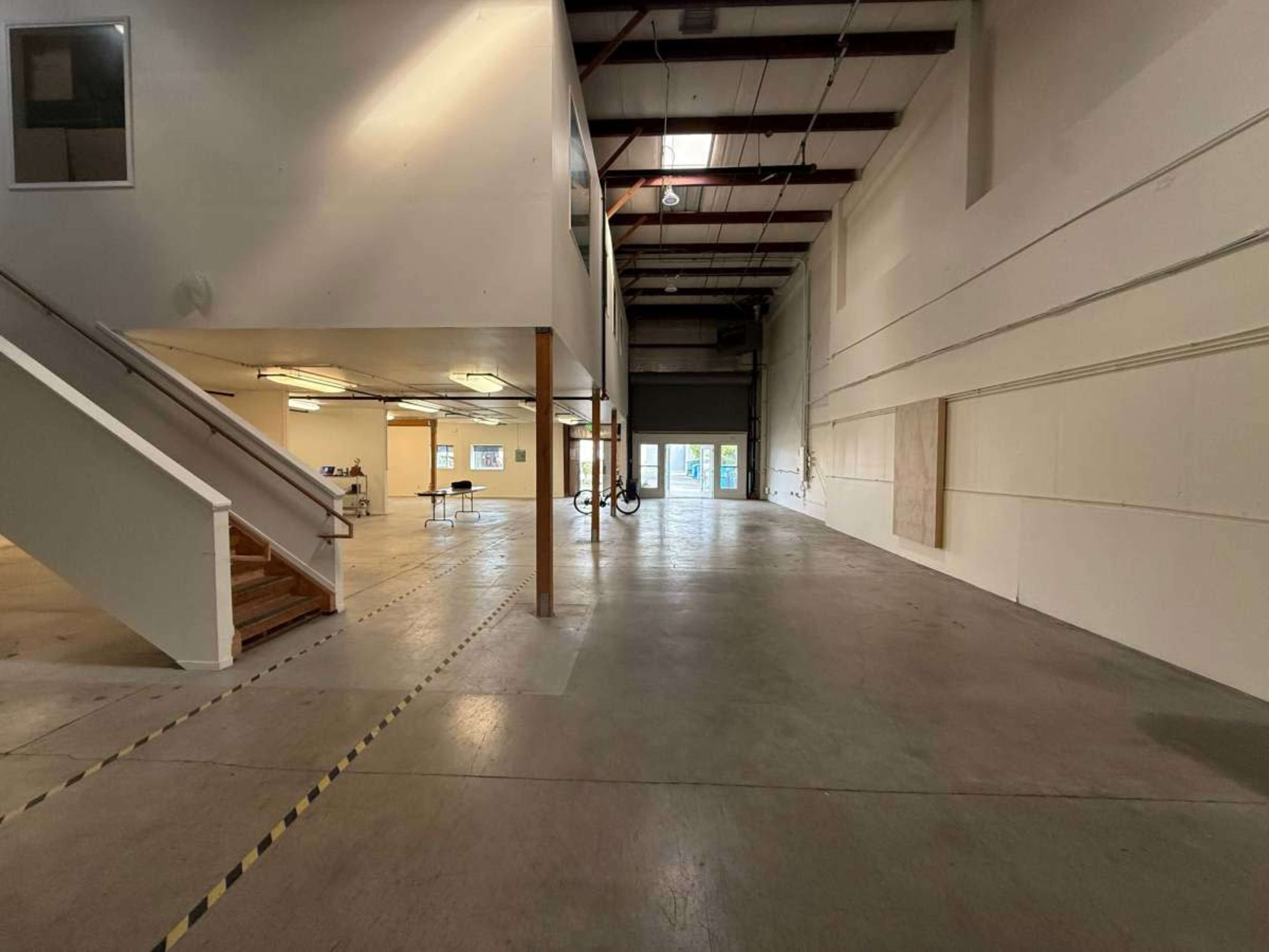 Huge modern industrial space in the heart of Sebastopol. Image in Sebastopol, Sebastopol, CA