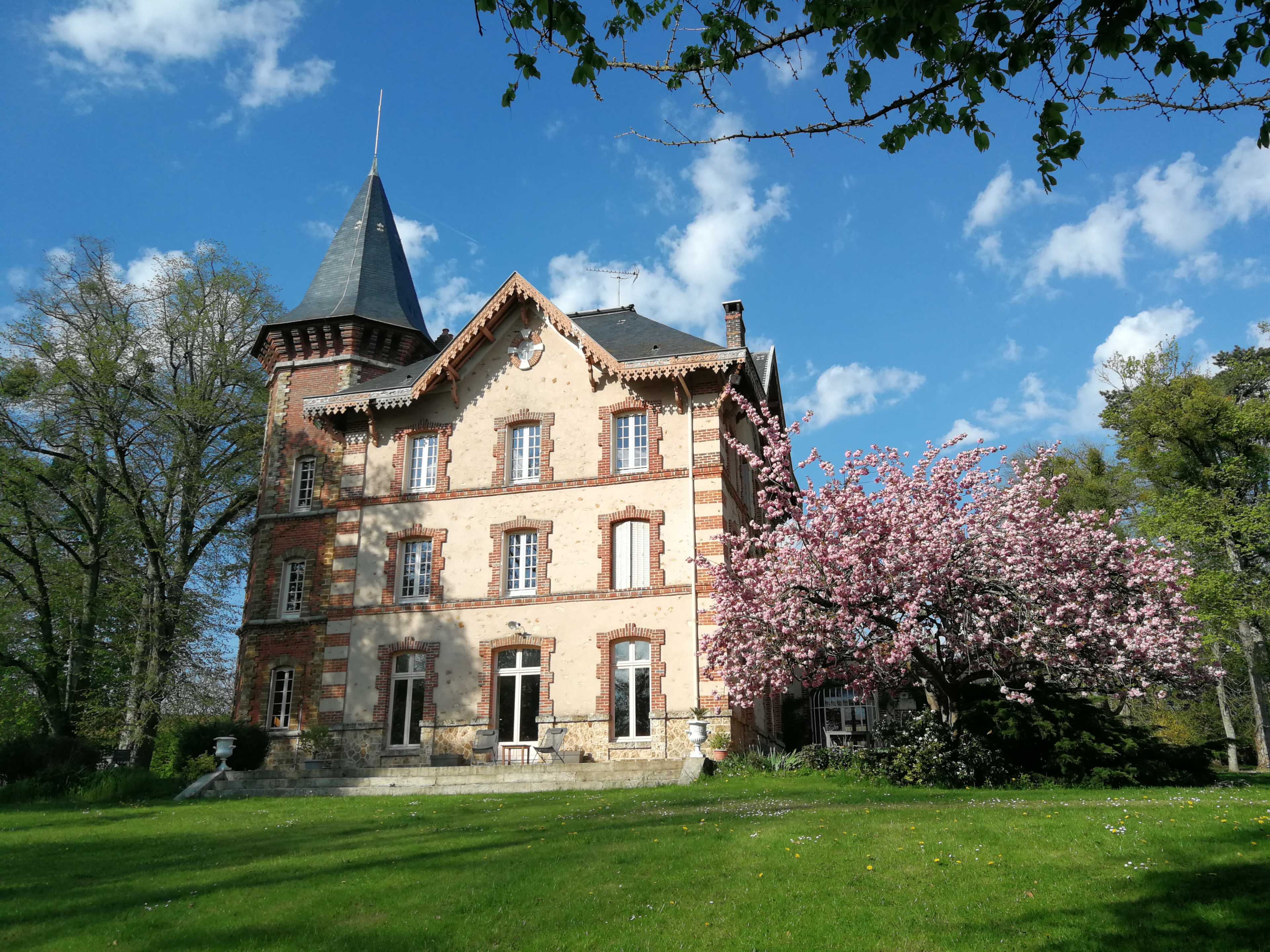 Le Manoir de la tour, dans 5 hectares de parc et de forêt Image dans , BEAUTHEIL SAINTS, 