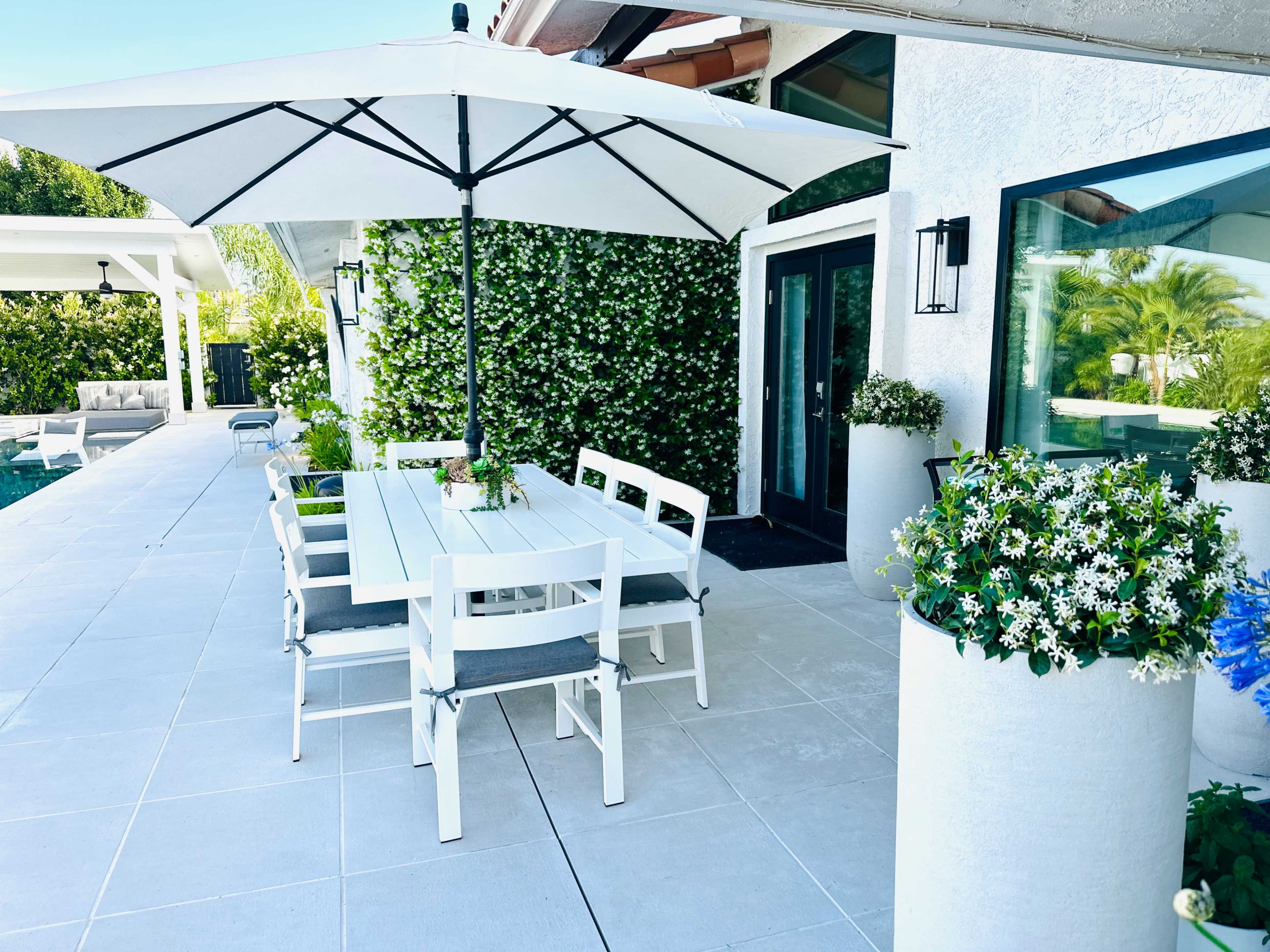 Luxury Villa • Resort Pool  •  $1 Million Outdoor Park • Mt. Helix Image in Casa de Oro-Mount Helix, La Mesa, CA