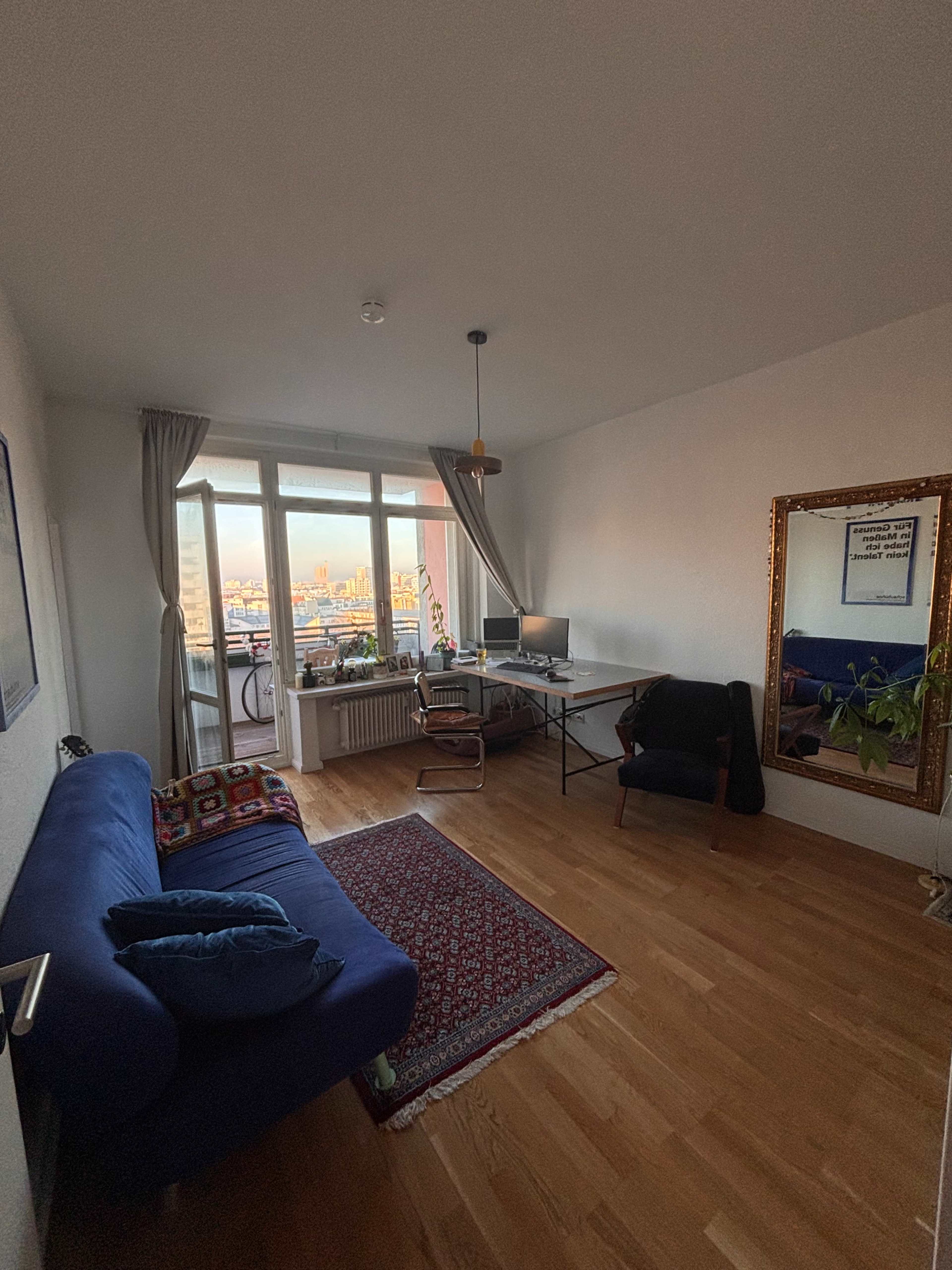 1 Zimmer Wohnung in Kreuzberg mit Balkon im 11.Stock Bild in Kreuzberg, Berlin, 