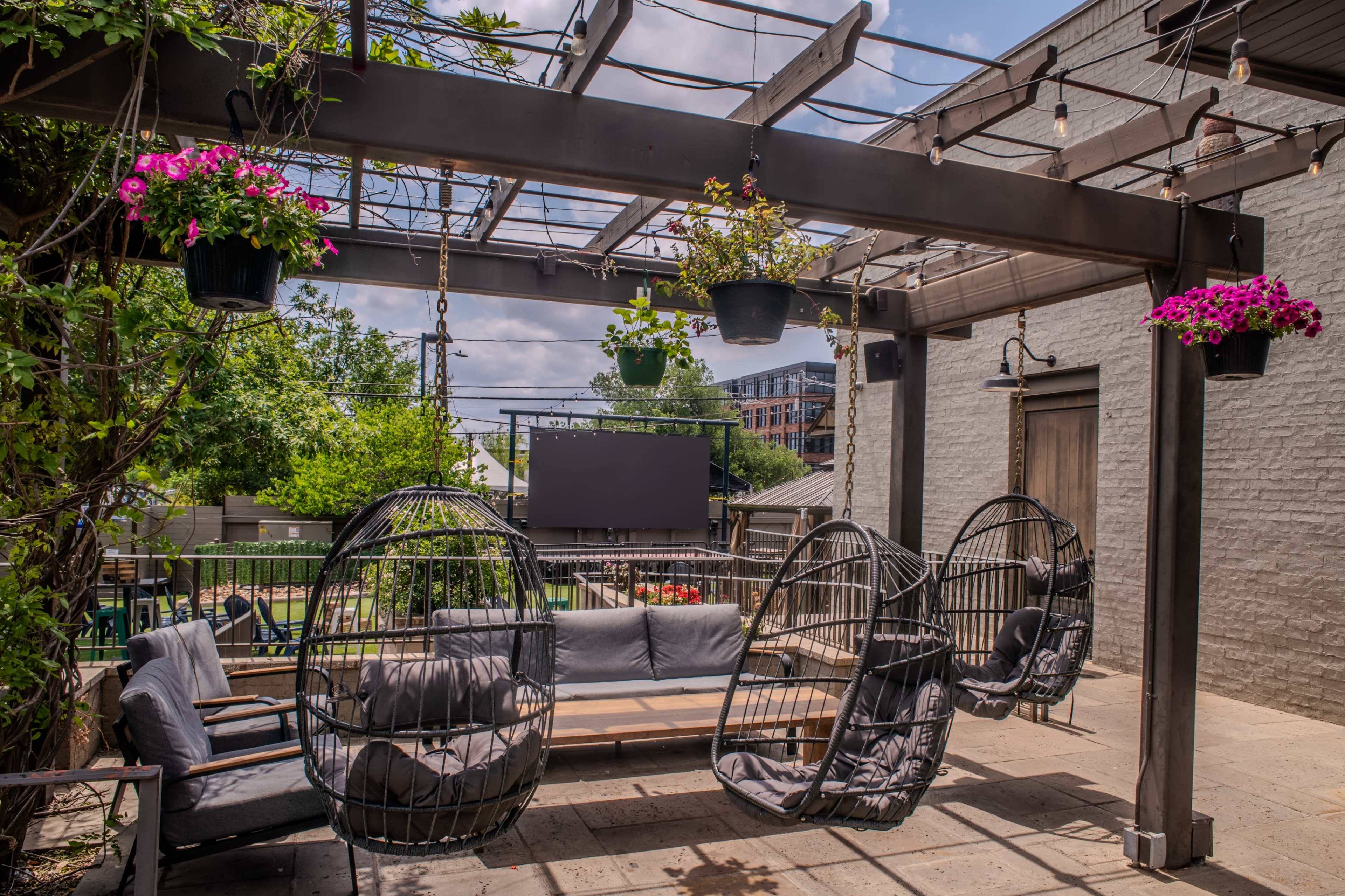Riviere Austin — Indoor & Outdoor Lounge Venue with VIP Viewing Areas Image in Central East Austin, Austin, TX