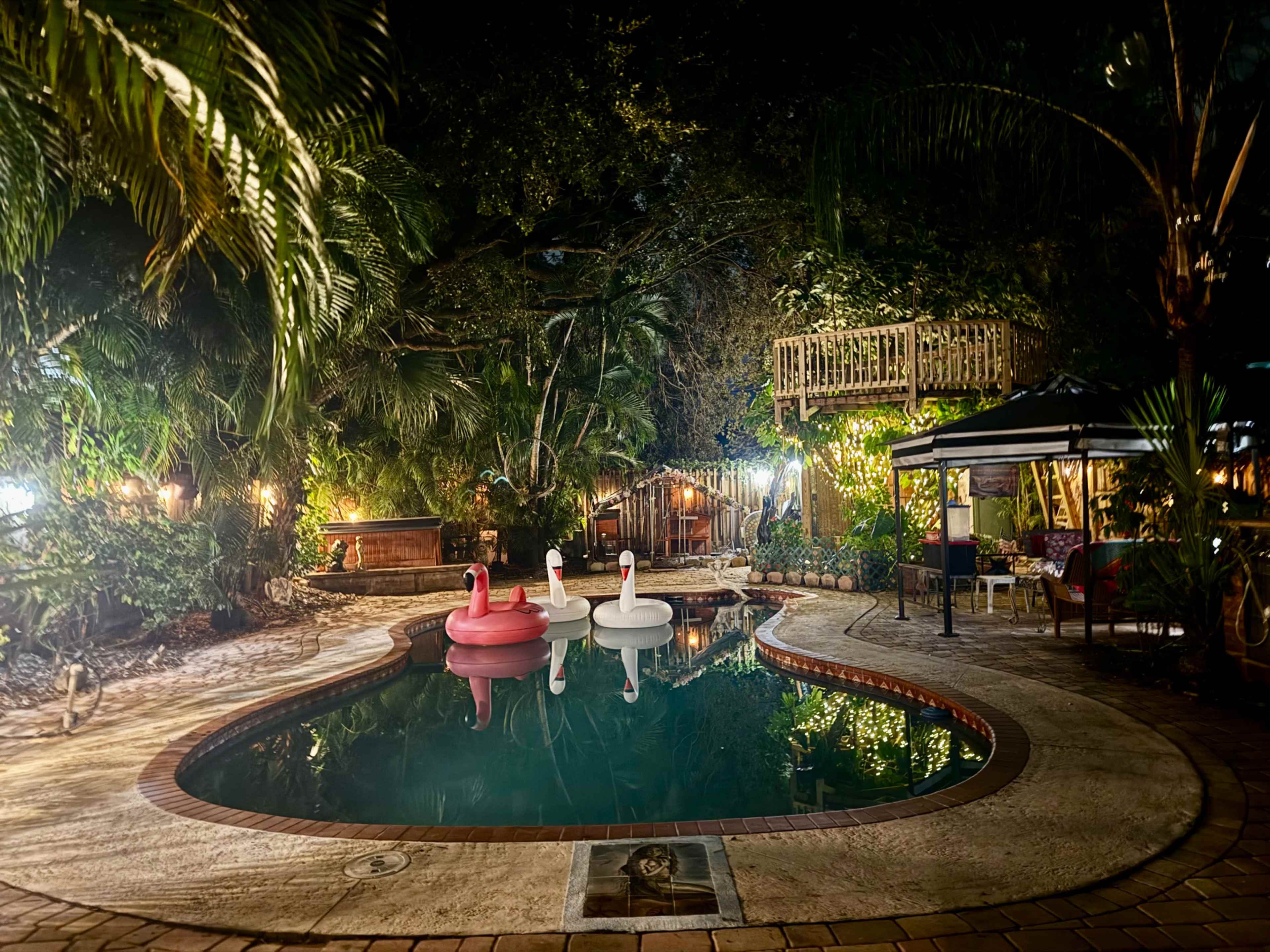 Mermaid Lounge Image in , Miami Shores, FL